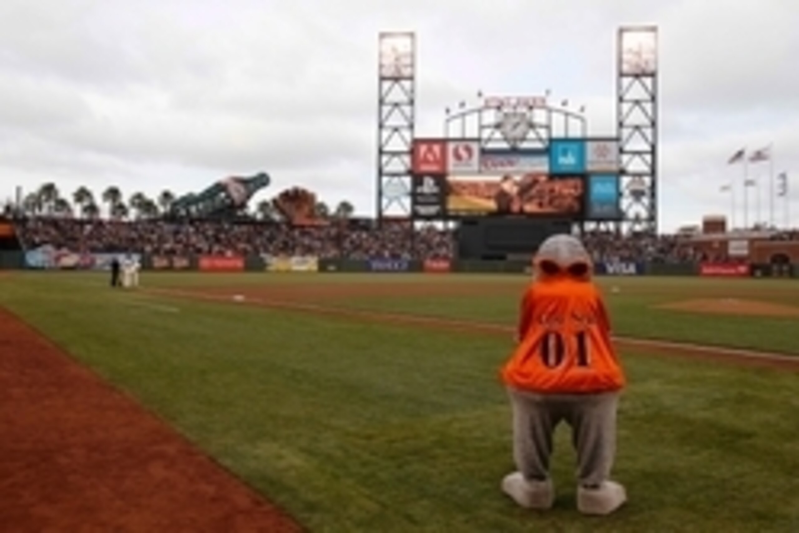 Aug 12, 2014; San Francisco, CA, USA; San Francisco Giants mascot Lou Seal observes a moment of silence for actor and Giants fan Robin Williams before the game Chicago White Sox at AT&T Park. Mandatory Credit: Kelley L Cox-USA TODAY Sports