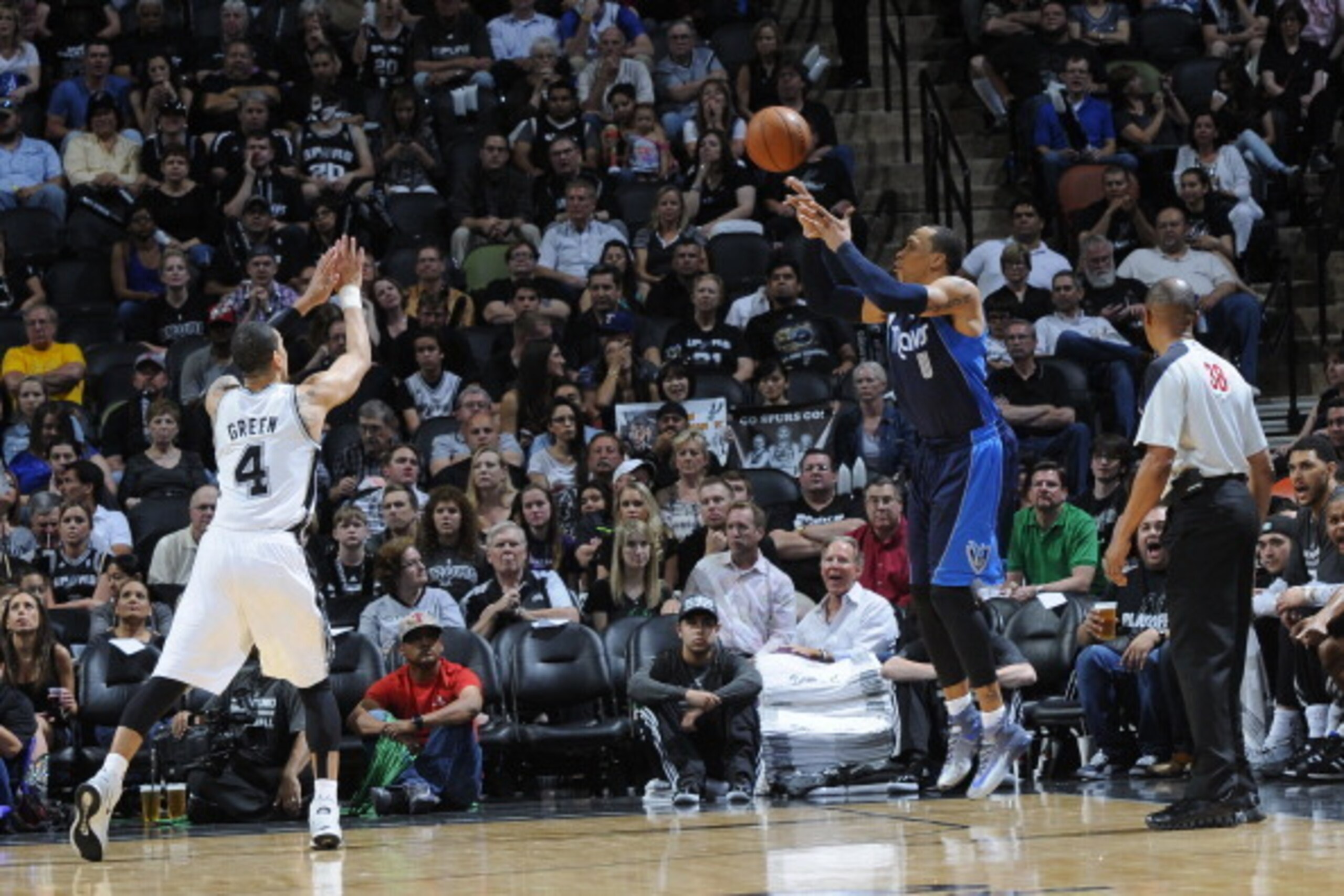 SAN ANTONIO, TX - April 23: Shawn Marion #0 of the Dallas Mavericks shoots against the San Antonio Spurs in Game Two of the Western Conference Quarterfinals during the NBA Playoffs at AT&T Center on April 23, 2014 in San Antonio, Texas. NOTE TO USER: User