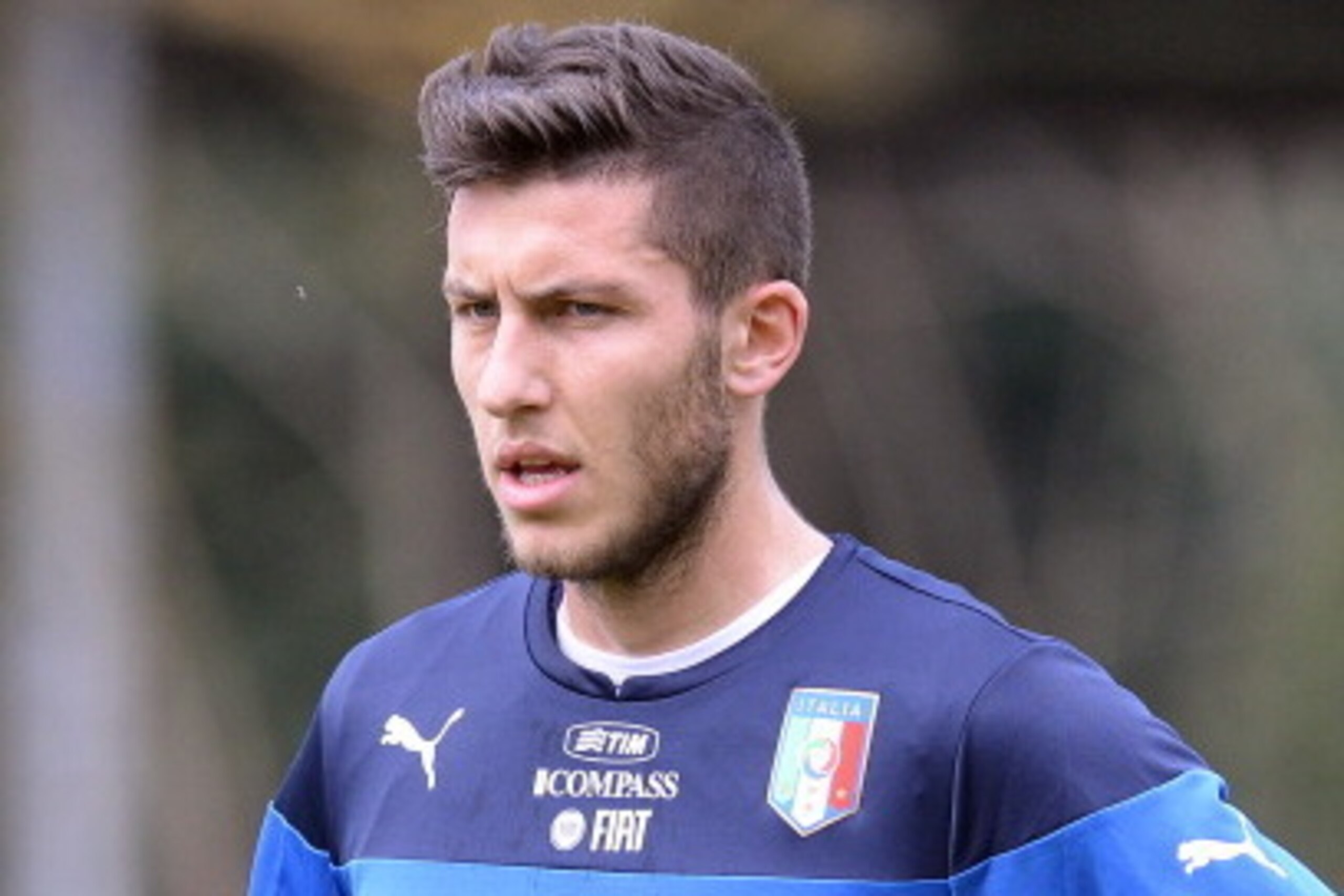 ROME, ITALY - MARCH 11:  Luca Marrone of Italy looks on during Italy Training Camp - Day 2 at Acqua Acetosa on March 11, 2014 in Rome, Italy.  (Photo by Claudio Villa/Getty Images)