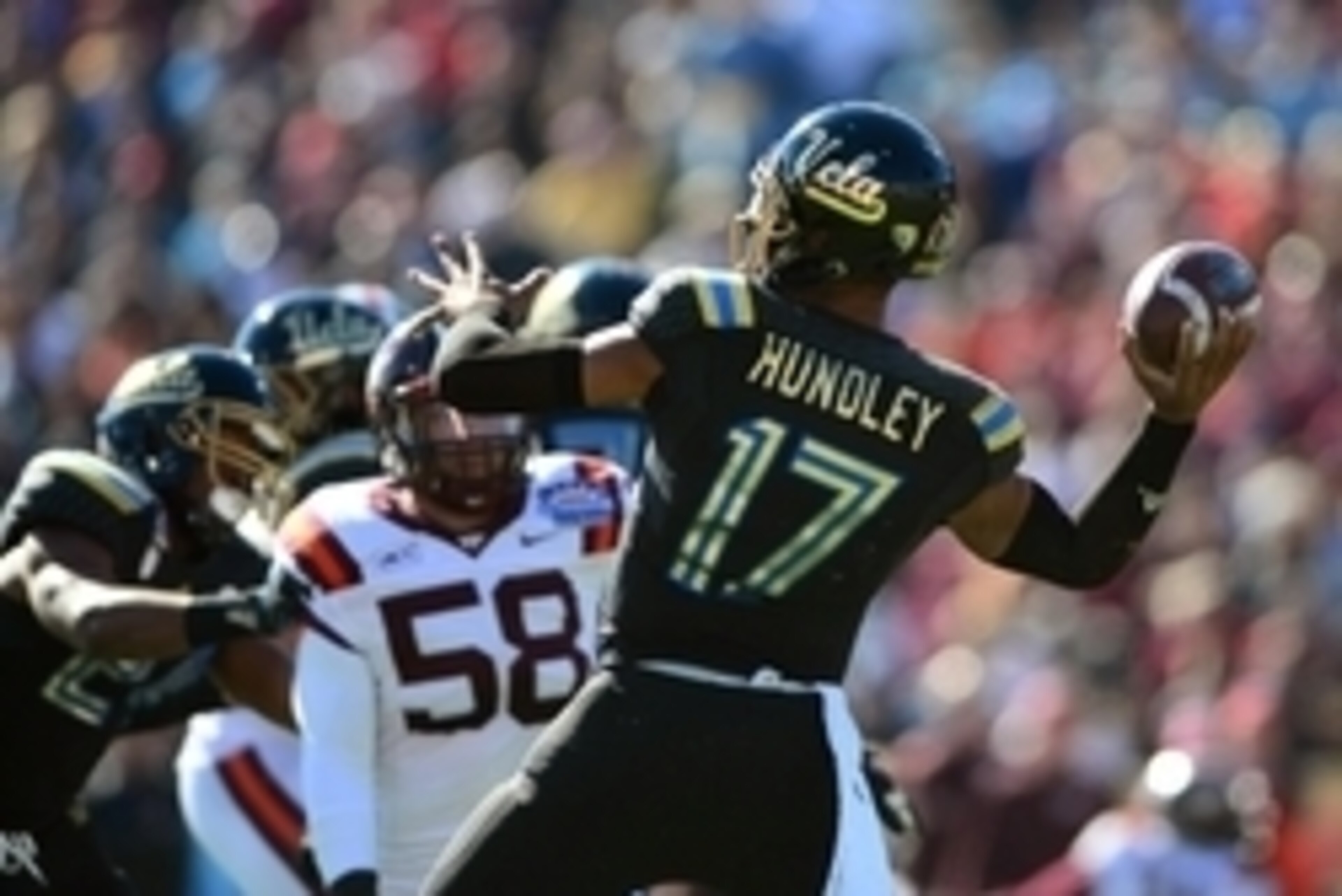 Dec 31, 2013; El Paso, TX, USA; UCLA Bruins quarterback Brett Hundley (17) during the game against the Virginia Tech Hokies in the 2013 Sun Bowl at Sun Bowl Stadium. UCLA defeated Virginia Tech 42-12. Mandatory Credit: Andrew Weber-USA TODAY Sports