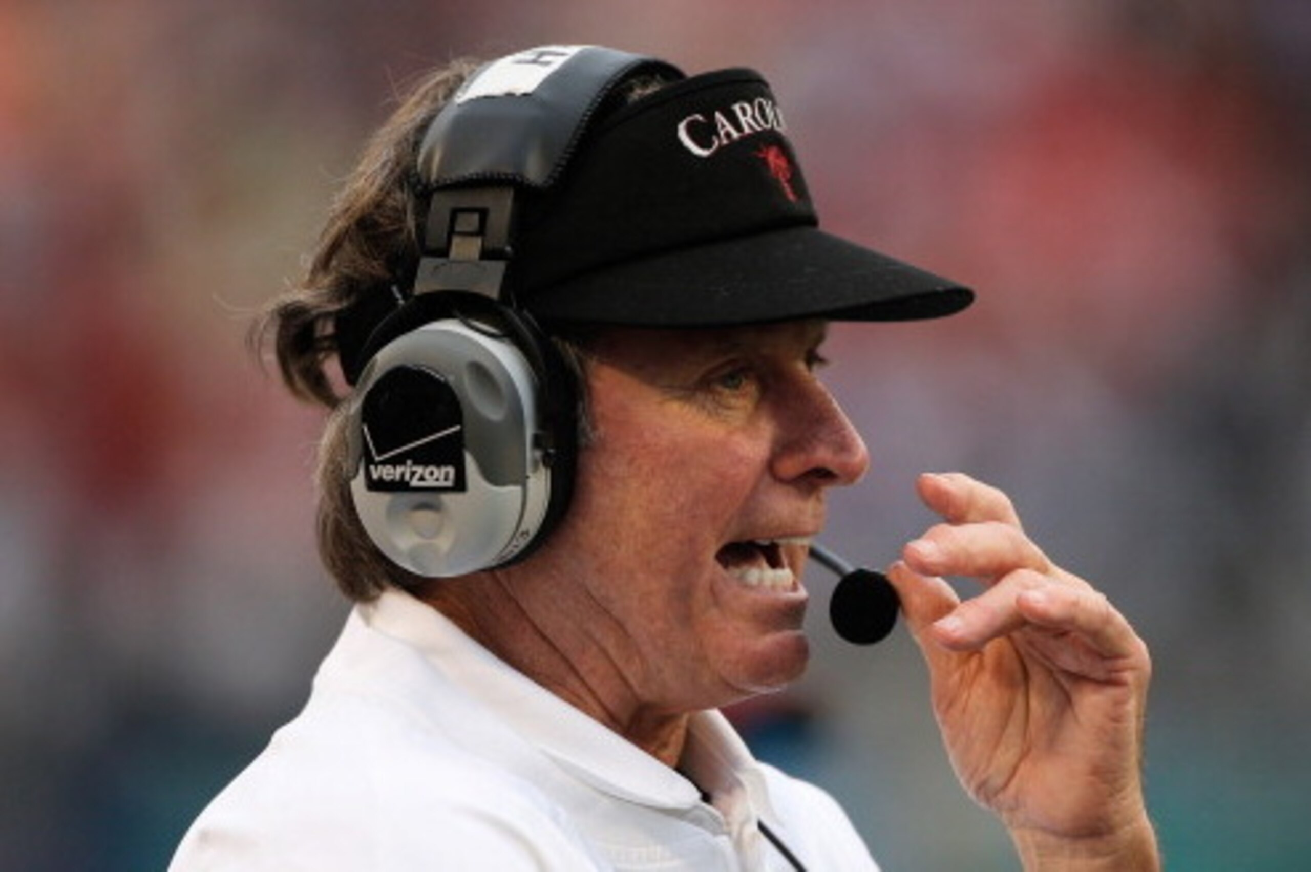ORLANDO, FL - JANUARY 01:  Head coach Steve Spurrier of the South Carolina Gamecocks waits on the field during their game against the Wisconsin Badgers at the Capital One Bowl on January 1, 2014 in Orlando, Florida.  (Photo by Scott Halleran/Getty Images)