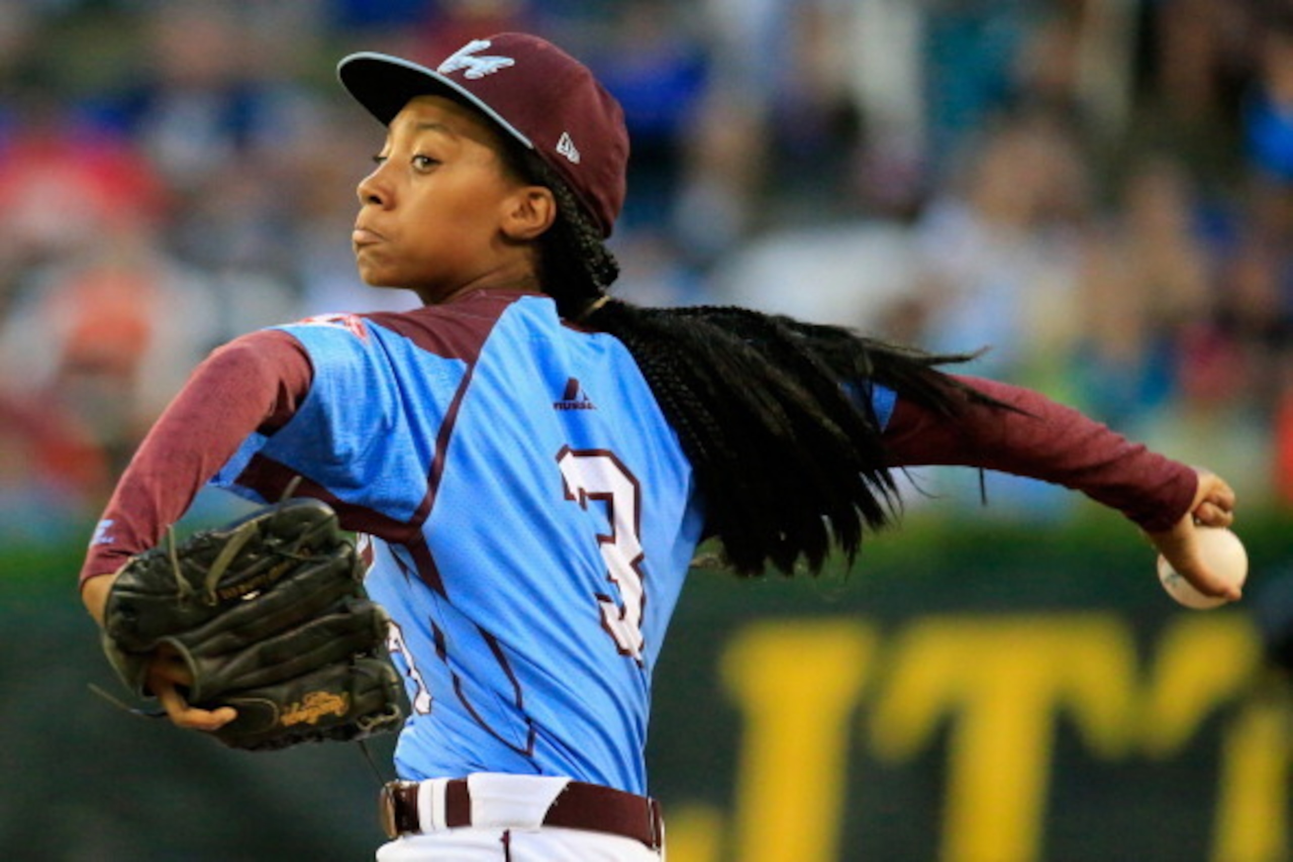 SOUTH WILLIAMSPORT, PA - AUGUST 20: Mo'ne Davis #3 of Pennsylvania pitches to a Nevada batter during the United States division game at the Little League World Series tournament at Lamade Stadium on August 20, 2014 in South Williamsport, Pennsylvania. ( SOUTH WILLIAMSPORT, PA - AUGUST 20: Mo'ne Davis #3 of Pennsylvania pitches to a Nevada batter during the United States division game at the Little League World Series tournament at Lamade Stadium on August 20, 2014 in South Williamsport, Pennsylvania. (