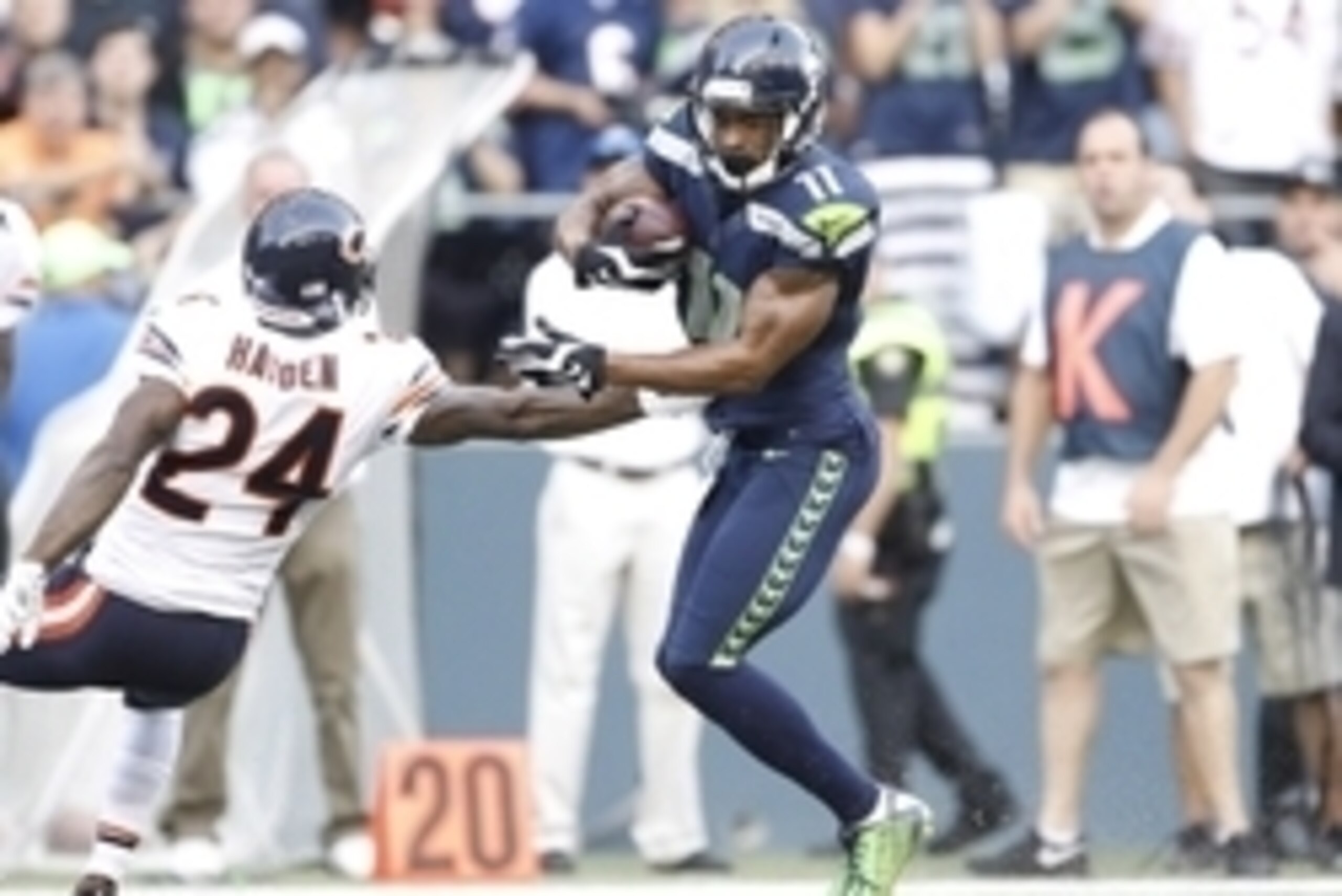 Aug 22, 2014; Seattle, WA, USA; Seattle Seahawks wide receiver Percy Harvin (11) runs for yards after the catch against the Chicago Bears during the first quarter at CenturyLink Field. Mandatory Credit: Joe Nicholson-USA TODAY Sports Aug 22, 2014; Seattle, WA, USA; Seattle Seahawks wide receiver Percy Harvin (11) runs for yards after the catch against the Chicago Bears during the first quarter at CenturyLink Field. Mandatory Credit: Joe Nicholson-USA TODAY Sports