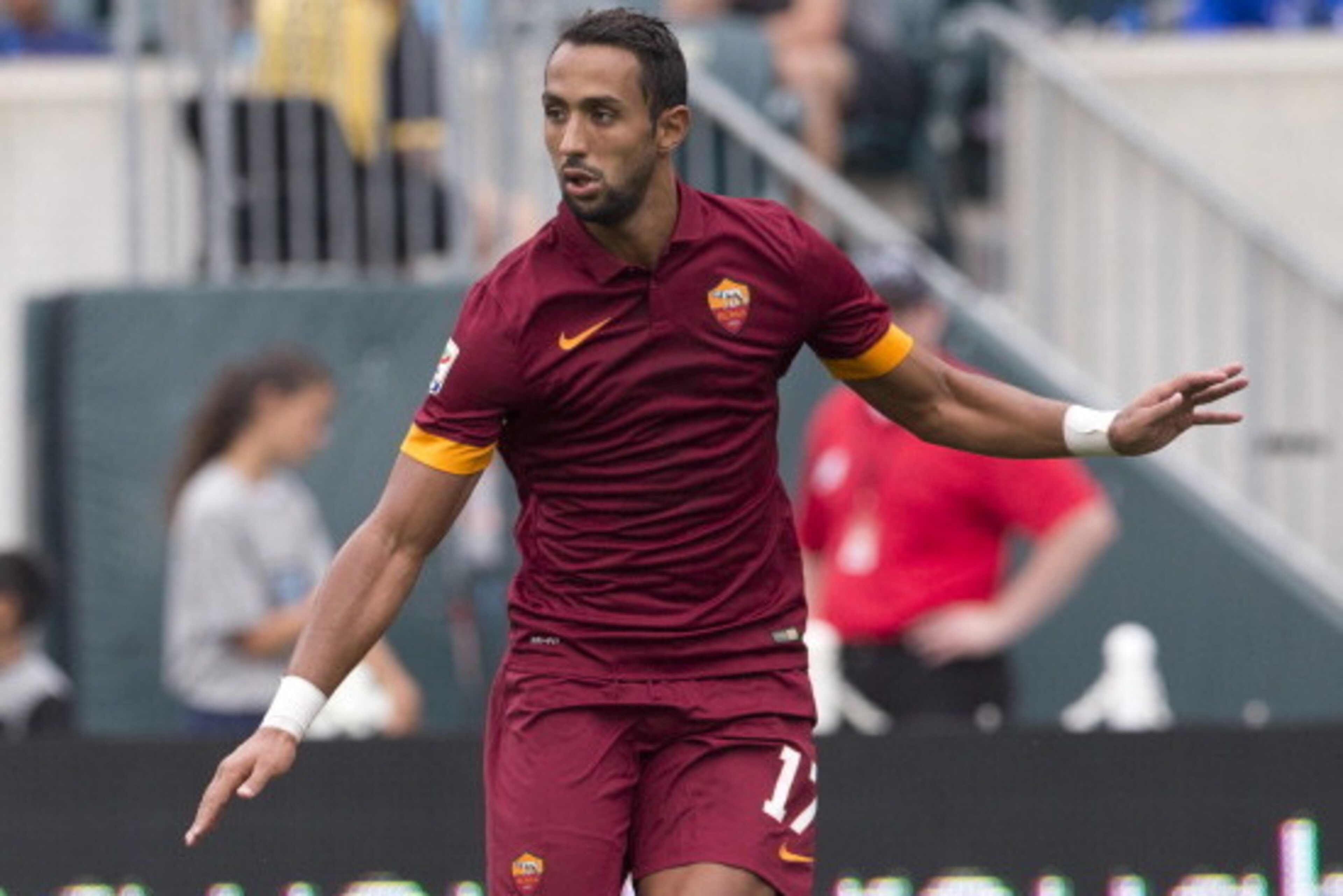 PHILADELPHIA, PA - AUGUST 2: Defender Mehdi Benatia #17 of AS Roma participates in the match against FC Internazionale Milano during the International Champions Cup on August 2, 2014 at Lincoln Financial Field in Philadelphia, Pennsylvania. (Photo by Mitc