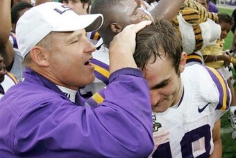 LSU head coach Les Miles (left) and Jacob Hester (right)