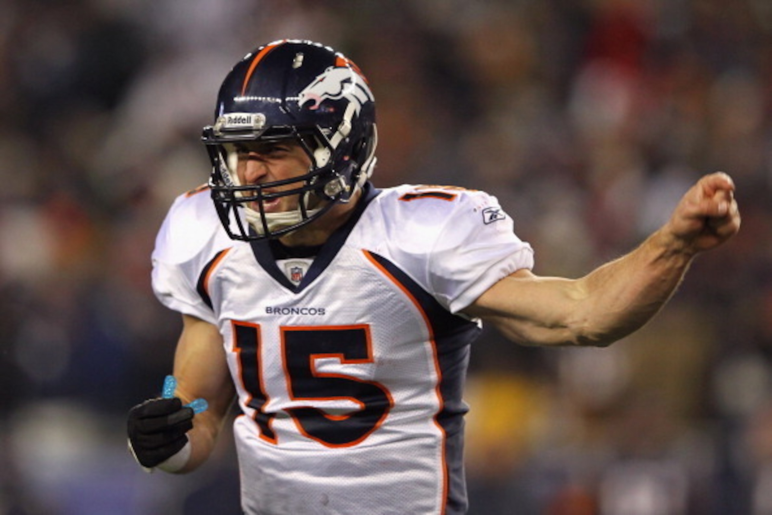 FOXBORO, MA - JANUARY 14:  Tim Tebow #15 of the Denver Broncos reacts against the New England Patriots during their AFC Divisional Playoff Game at Gillette Stadium on January 14, 2012 in Foxboro, Massachusetts.  (Photo by Al Bello/Getty Images)