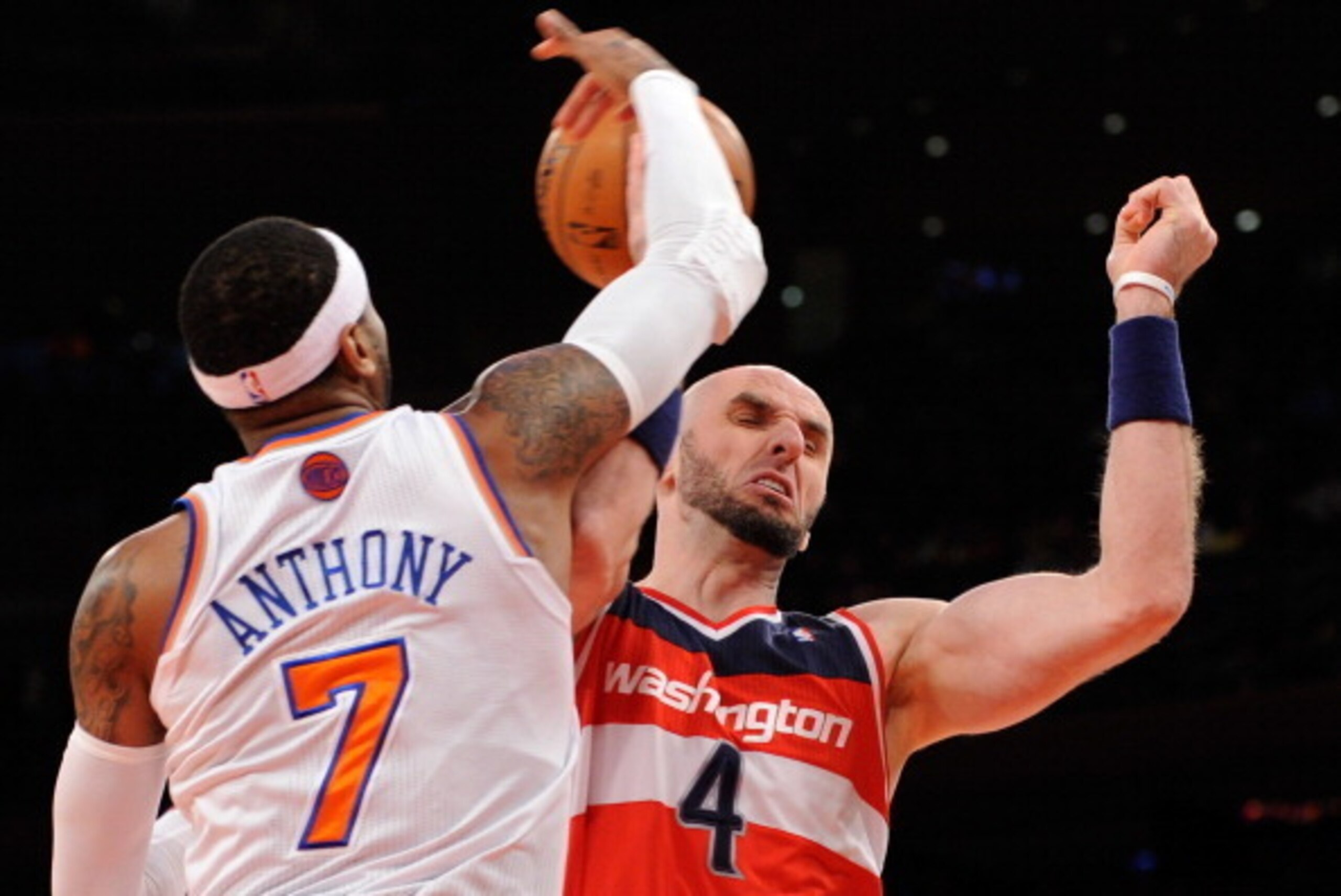 NEW YORK, NY - DECEMBER 16: Carmelo Anthony #7 of the New York Knicks blocks a shot by Marcin Gortat #4 of the Washington Wizards during the first half at Madison Square Garden on December 16, 2013 in New York City. NOTE TO USER: User expressly acknowled NEW YORK, NY - DECEMBER 16: Carmelo Anthony #7 of the New York Knicks blocks a shot by Marcin Gortat #4 of the Washington Wizards during the first half at Madison Square Garden on December 16, 2013 in New York City. NOTE TO USER: User expressly acknowled