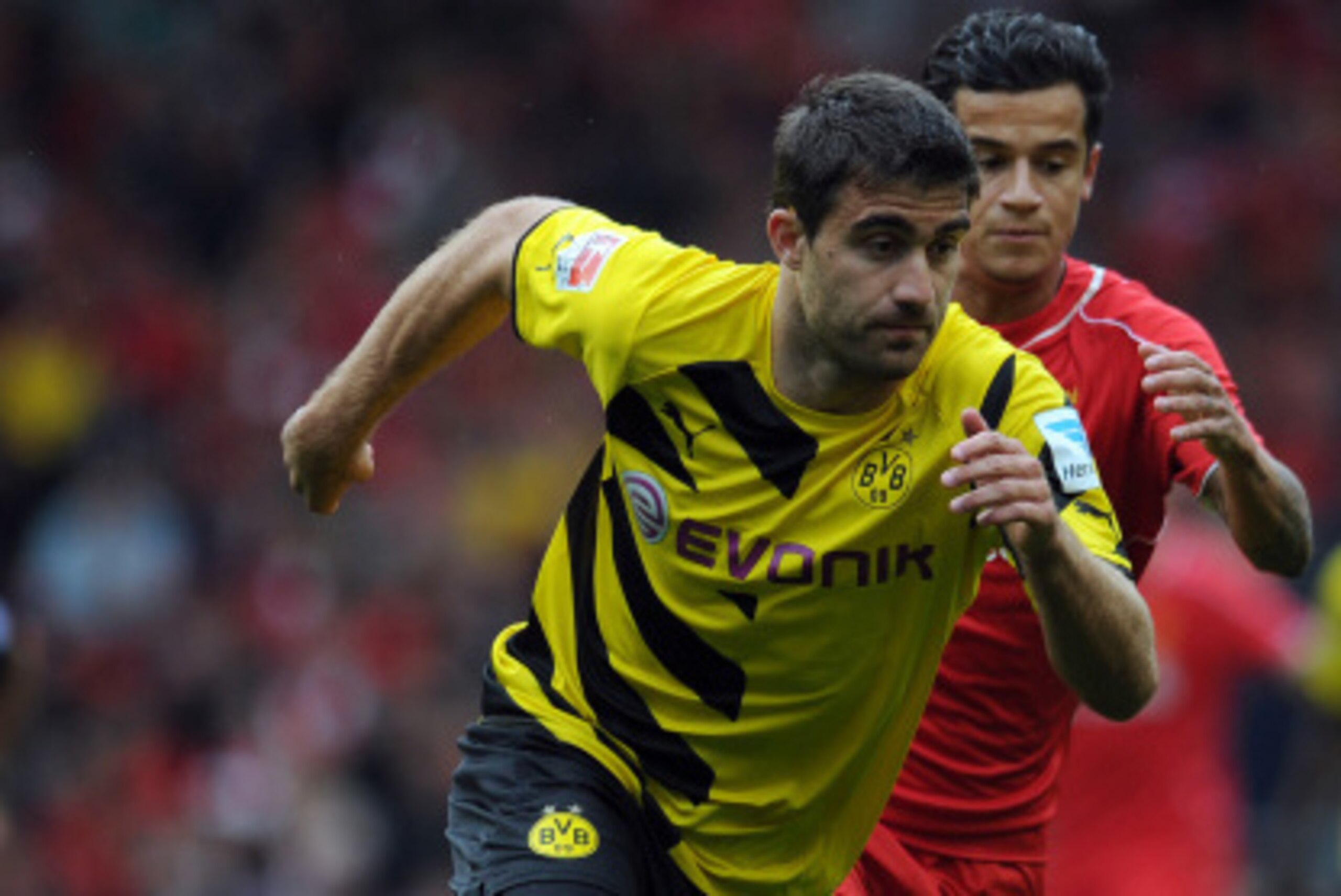 LIVERPOOL, ENGLAND - AUGUST 10: Sokratis Papastathopoulos of Borussia Dortmund during the Pre Season Friendly match between Liverpool and Borussia Dortmund at Anfield on August 10, 2014 in Liverpool, England. (Photo by Clint Hughes/Getty Images) LIVERPOOL, ENGLAND - AUGUST 10: Sokratis Papastathopoulos of Borussia Dortmund during the Pre Season Friendly match between Liverpool and Borussia Dortmund at Anfield on August 10, 2014 in Liverpool, England. (Photo by Clint Hughes/Getty Images)