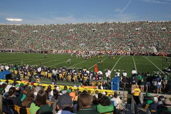 SOUTH BEND, IN - SEPTEMBER 28:  A general view as the Notre Dame Fighting Irish take on the Oklahoma Sooners at Notre Dame Stadium on September 28, 2013 in South Bend, Indiana. Oklahoma defeated Notre Dame 35-21.  (Photo by Jonathan Daniel/Getty Images)