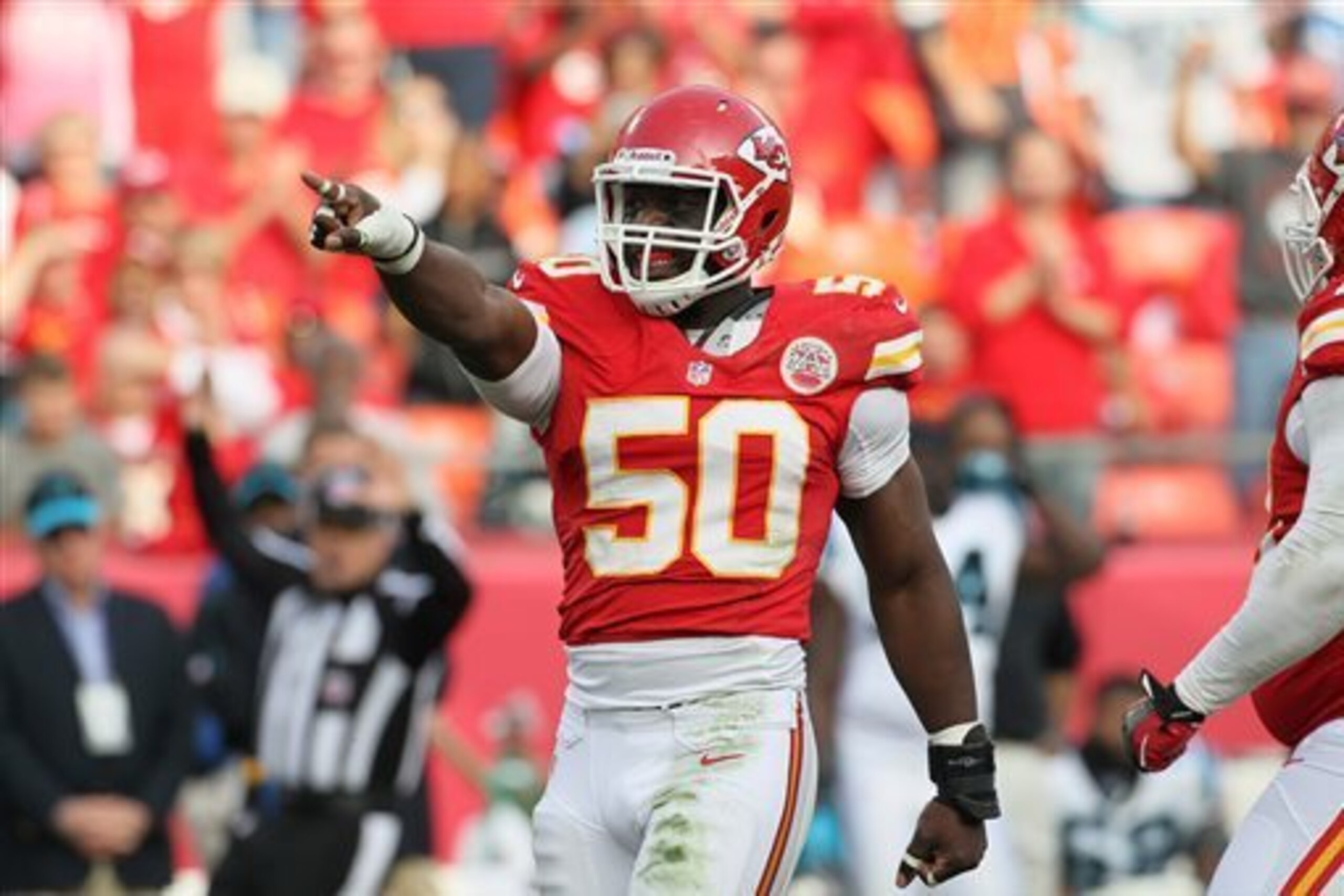 By signing Alex Smith, the Chiefs won't be at risk of losing outside linebacker Justin Houston next year.