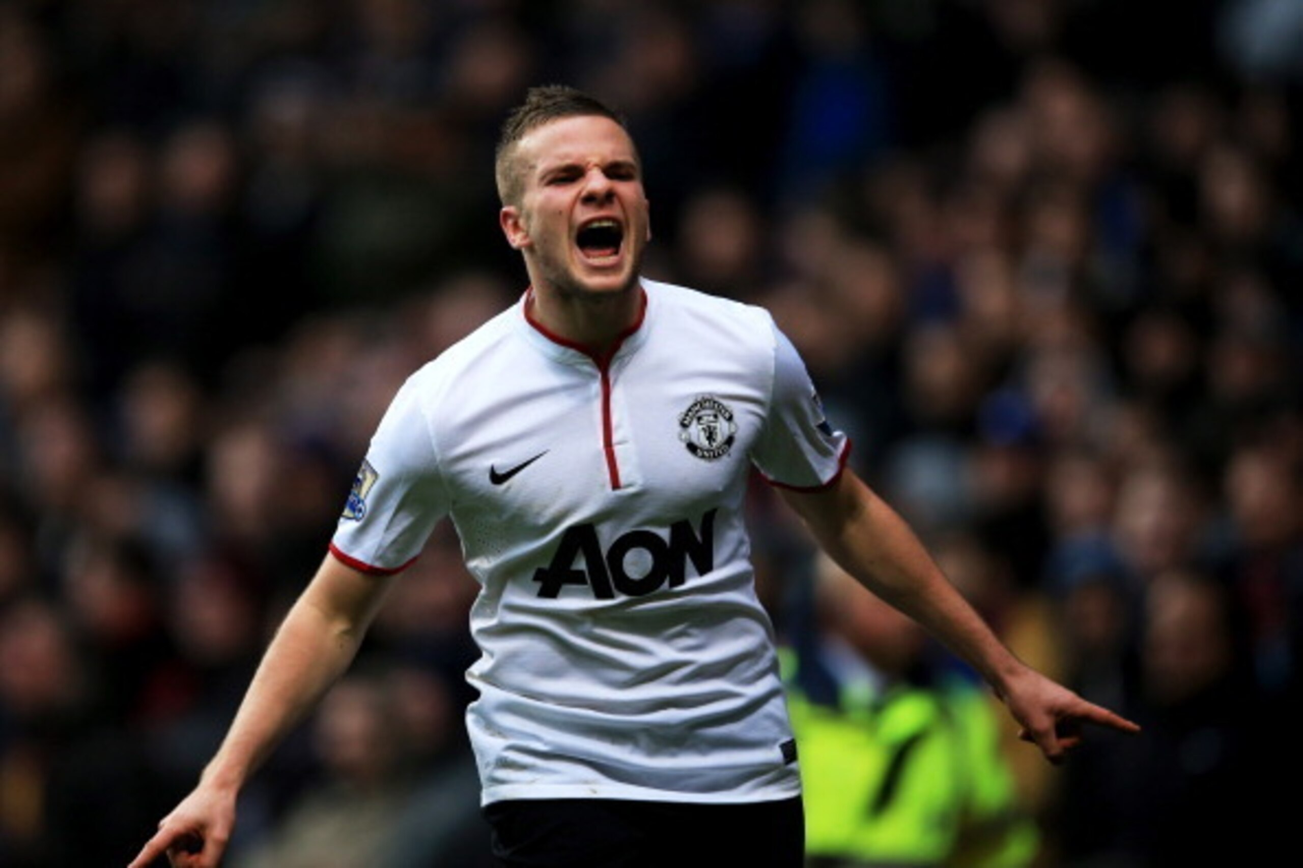 BIRMINGHAM, ENGLAND - DECEMBER 15:  Tom Cleverley of Manchester United celebrates as he scores their thrid goal during the Barclays Premier League match between Aston Villa and Manchester United at Villa Park on December 15, 2013 in Birmingham, England.  