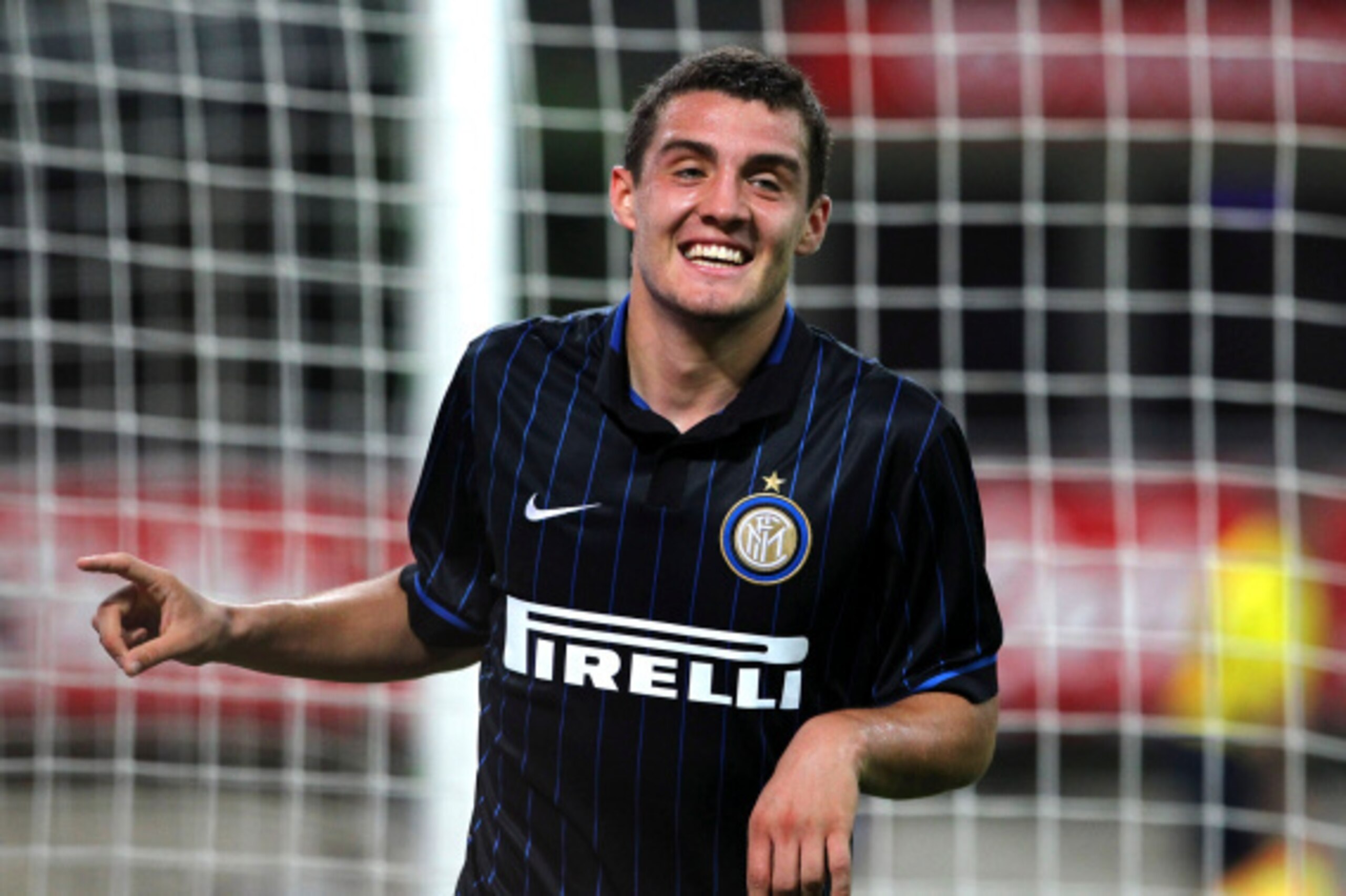 MILAN, ITALY - AUGUST 28: Mateo Kovacic of FC Internazionale Milano celebrates after scoring the opening goal during the UEFA Europa League qualifying play-offs round match between FC Internazionale and Stjarnan at San Siro Stadium on August 28, 2014 in MILAN, ITALY - AUGUST 28: Mateo Kovacic of FC Internazionale Milano celebrates after scoring the opening goal during the UEFA Europa League qualifying play-offs round match between FC Internazionale and Stjarnan at San Siro Stadium on August 28, 2014 in