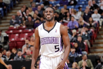 SACRAMENTO, CA - DECEMBER 08:  Pooh Jeter #5 of the Sacramento Kings gets ready to play the Washington Wizards on December 8, 2010 at ARCO Arena in Sacramento, California. NOTE TO USER: User expressly acknowledges and agrees that, by downloading and/or us