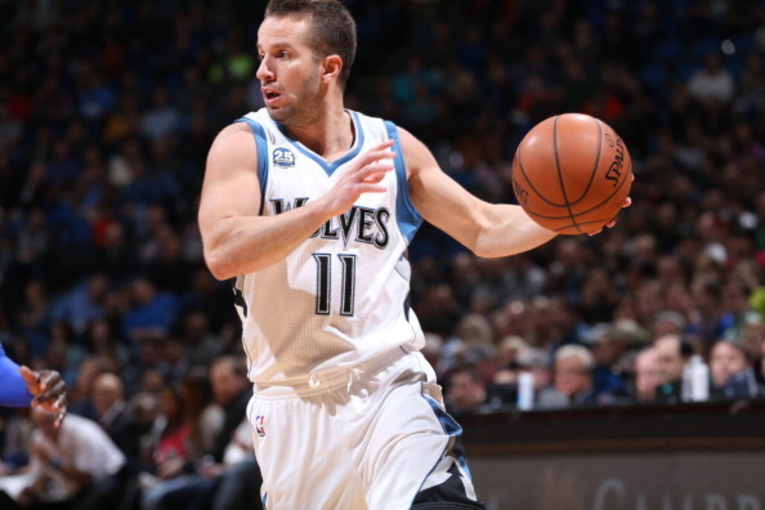 MINNEAPOLIS, MN - MARCH 7: J.J. Barea #11 of the Minnesota Timberwolves handles the ball against the Detroit Pistons on March 7, 2014 at Target Center in Minneapolis, Minnesota. NOTE TO USER: User expressly acknowledges and agrees that, by downloading and MINNEAPOLIS, MN - MARCH 7: J.J. Barea #11 of the Minnesota Timberwolves handles the ball against the Detroit Pistons on March 7, 2014 at Target Center in Minneapolis, Minnesota. NOTE TO USER: User expressly acknowledges and agrees that, by downloading and