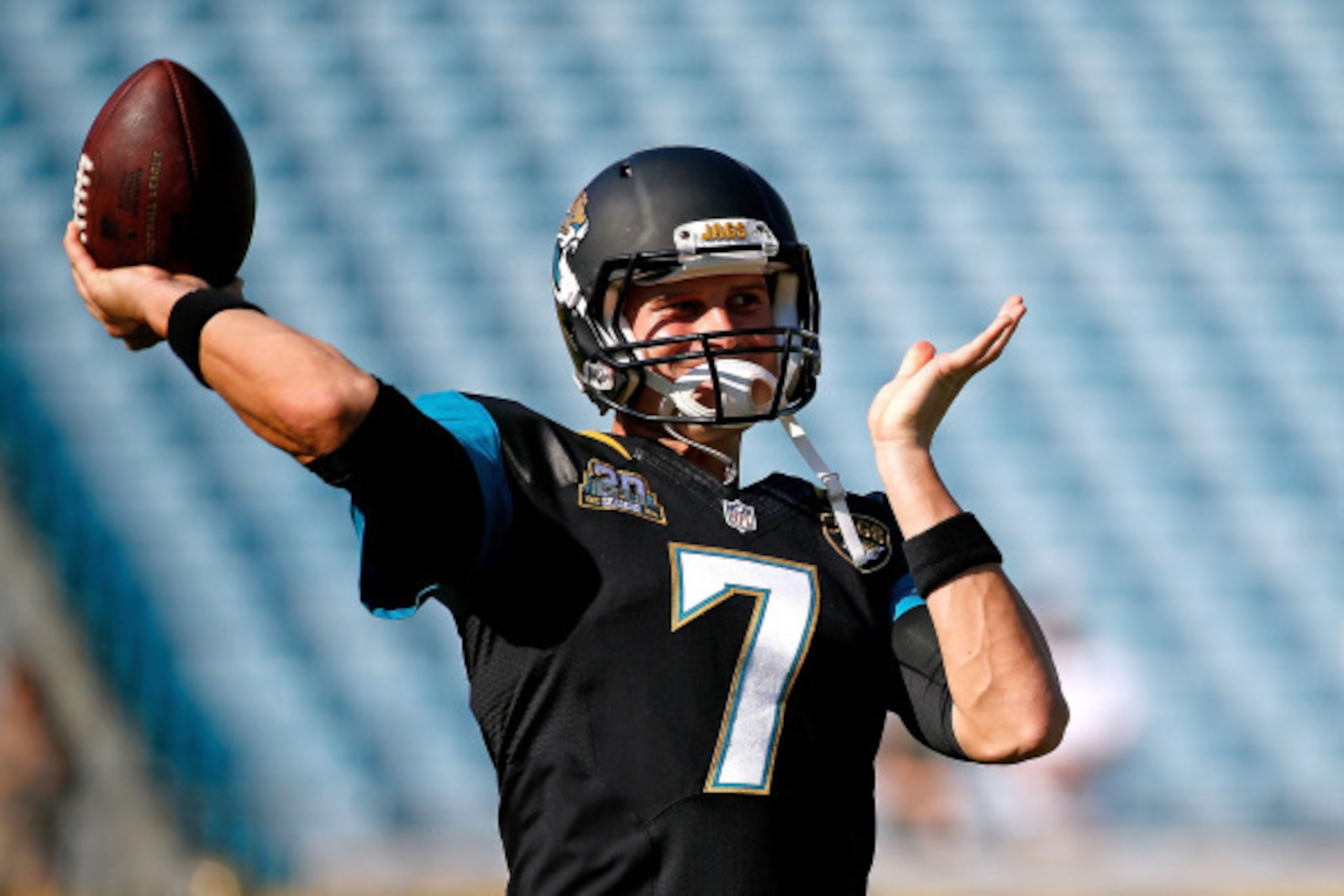 JACKSONVILLE, FL - AUGUST 28:  Chad Henne #7 of the Jacksonville Jaguars warms up before the game against the Atlanta Falcons at EverBank Field on August 28, 2014 in Jacksonville, Florida.  (Photo by Rob Foldy/Getty Images)