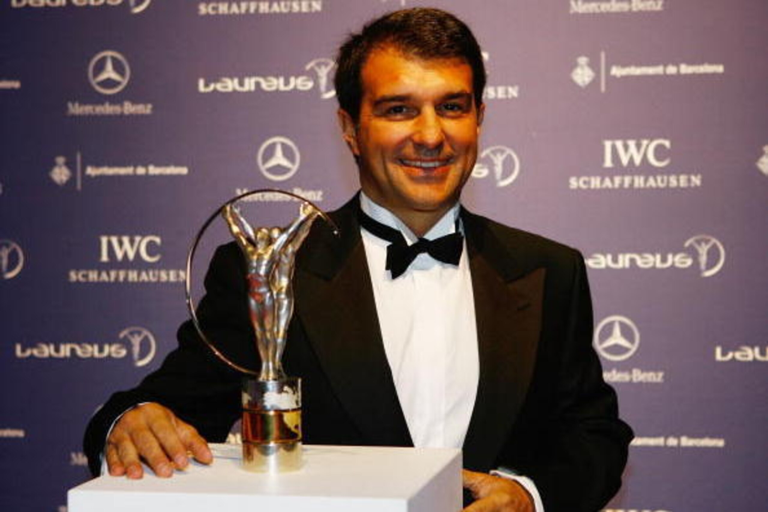 BARCELONA, SPAIN - APRIL 02:  Barcelona FC Joan Laporta poses with an award as he arrives at the awards ceremony during the Laureus Sports Awards at the Palau Sant Jordi on April 2, 2007 in Barcelona, Spain.  (Photo by Ian Walton/Getty Images for Laureus)