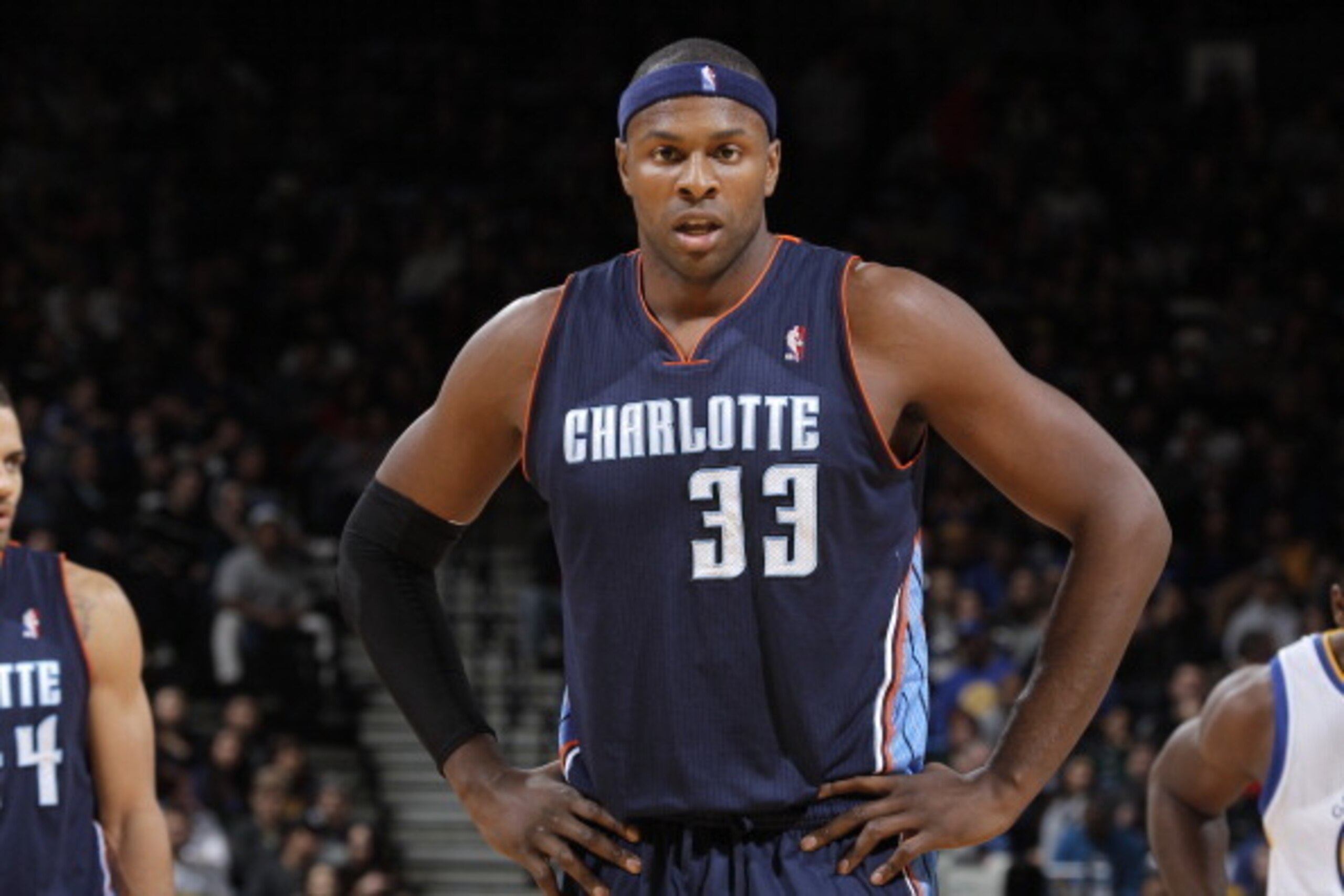 OAKLAND, CA - DECEMBER 21: Brendan Haywood #33 of the Charlotte Bobcats in a game against the Golden State Warriors on December 21, 2012 at Oracle Arena in Oakland, California. NOTE TO USER: User expressly acknowledges and agrees that, by downloading and OAKLAND, CA - DECEMBER 21: Brendan Haywood #33 of the Charlotte Bobcats in a game against the Golden State Warriors on December 21, 2012 at Oracle Arena in Oakland, California. NOTE TO USER: User expressly acknowledges and agrees that, by downloading and