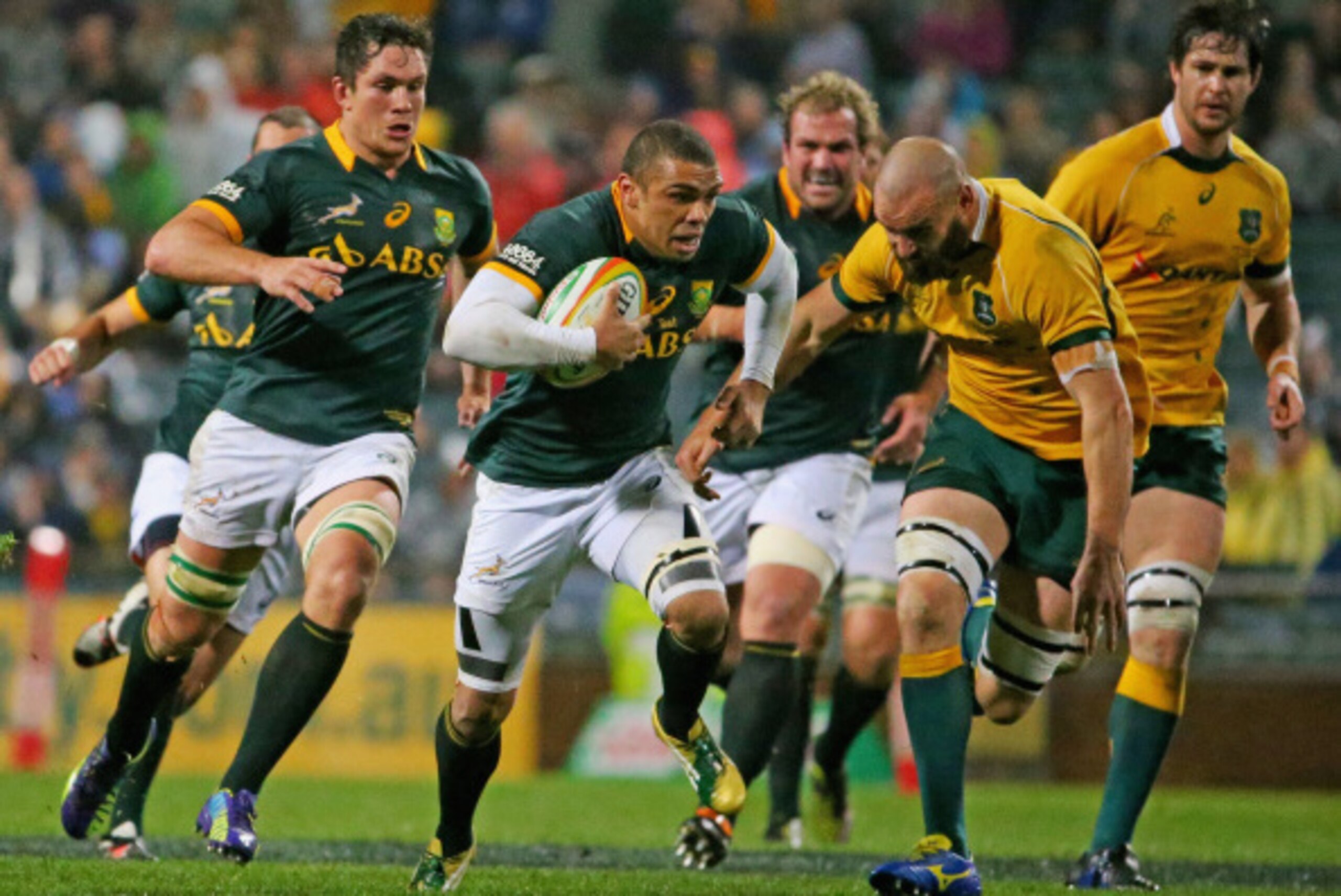 PERTH, AUSTRALIA - SEPTEMBER 06: Bryan Habana of the Springboks makes a break during The Rugby Championship match between the Australian Wallabies and the South African Springboks at Patersons Stadium on September 6, 2014 in Perth, Australia. (Photo by PERTH, AUSTRALIA - SEPTEMBER 06: Bryan Habana of the Springboks makes a break during The Rugby Championship match between the Australian Wallabies and the South African Springboks at Patersons Stadium on September 6, 2014 in Perth, Australia. (Photo by