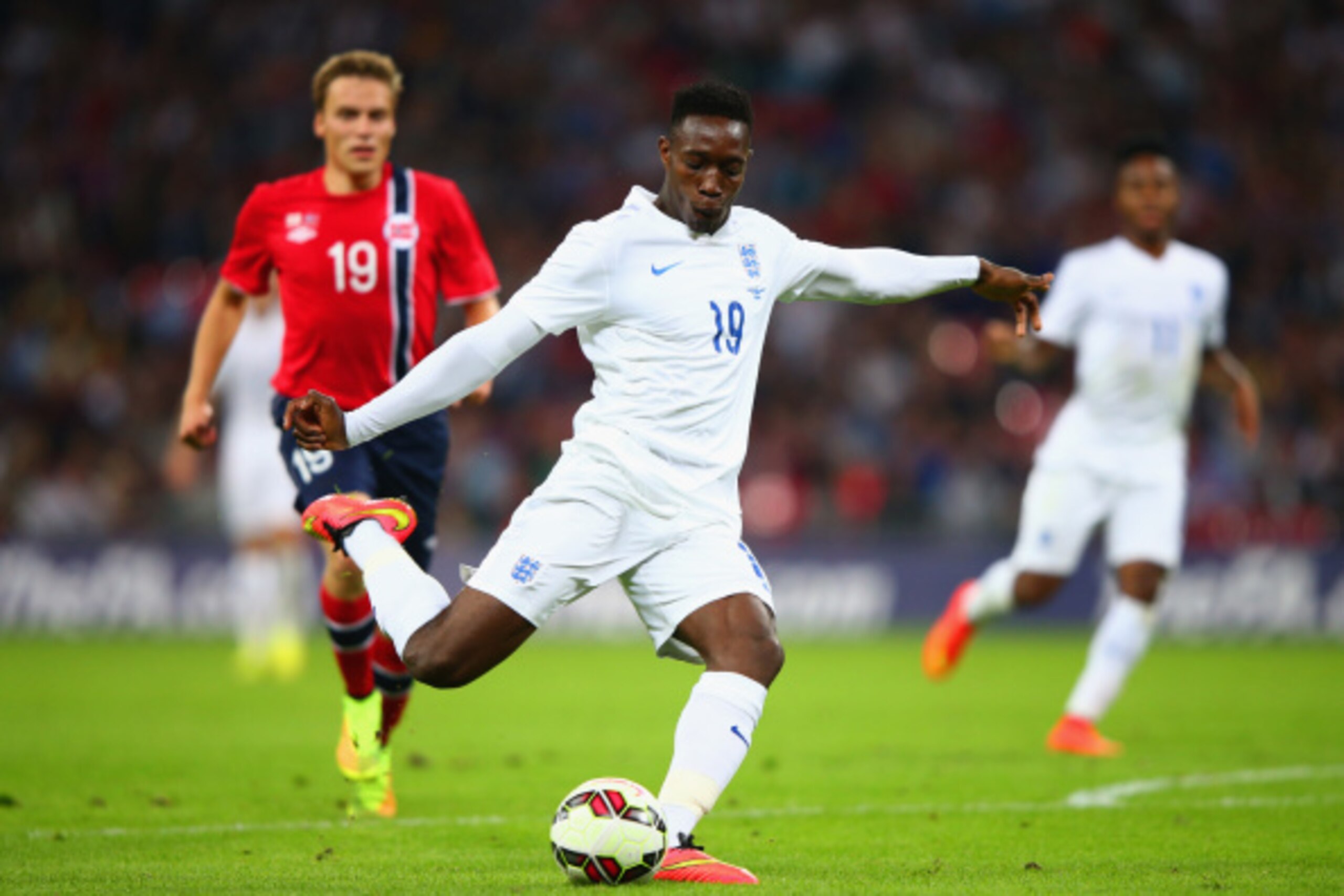LONDON, ENGLAND - SEPTEMBER 03:  Danny Welbeck of England in action during the International friendly match between England and Norway at Wembley Stadium on September 3, 2014 in London, England.  (Photo by Ian Walton/Getty Images)