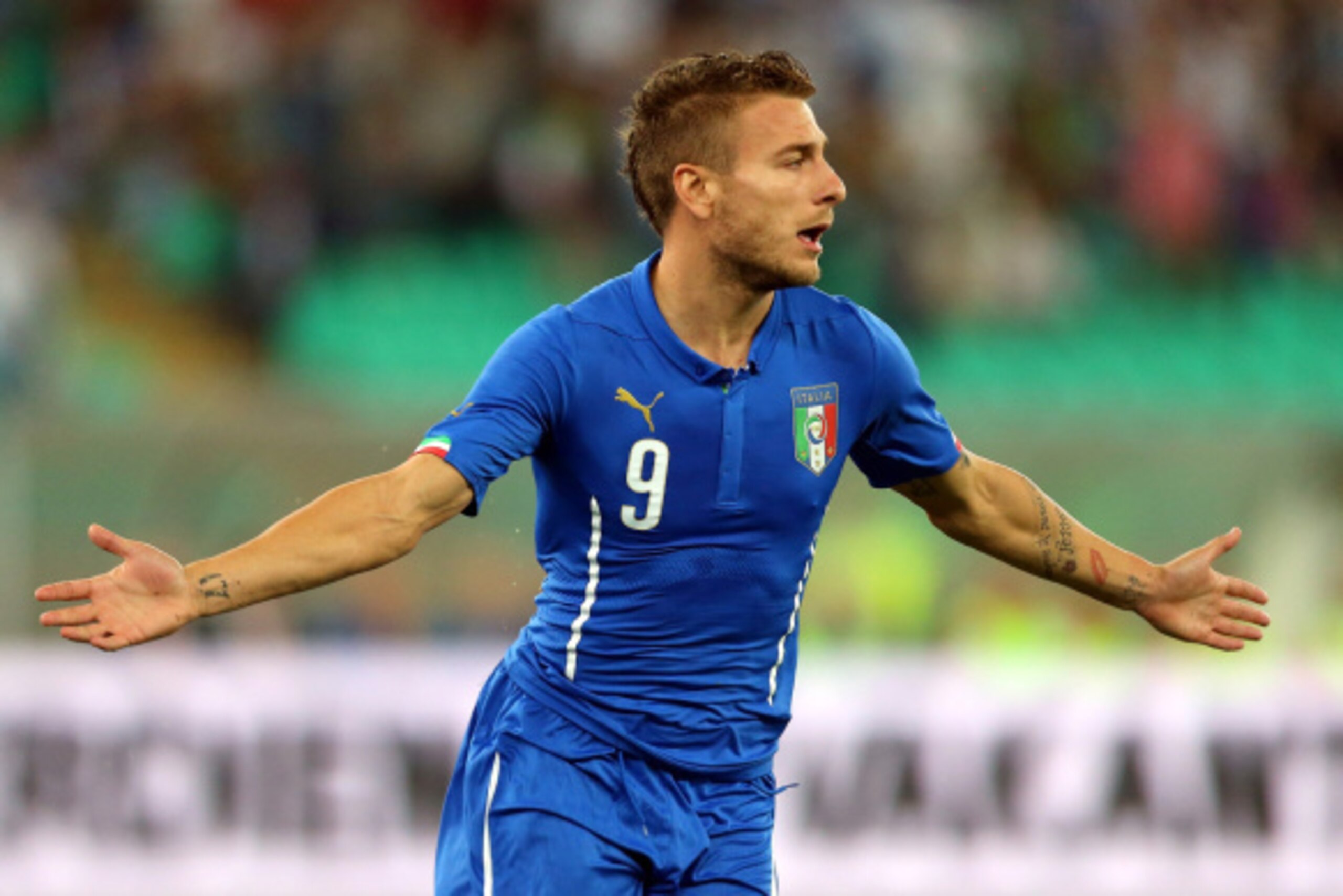 BARI, ITALY - SEPTEMBER 04:  Ciro Immobile of Italy celebrates after scoring his team's opening goal during the international friendly match between Italy and Nethrerlands at Stadio San Nicola on September 4, 2014 in Bari, Italy.  (Photo by Maurizio Lagan