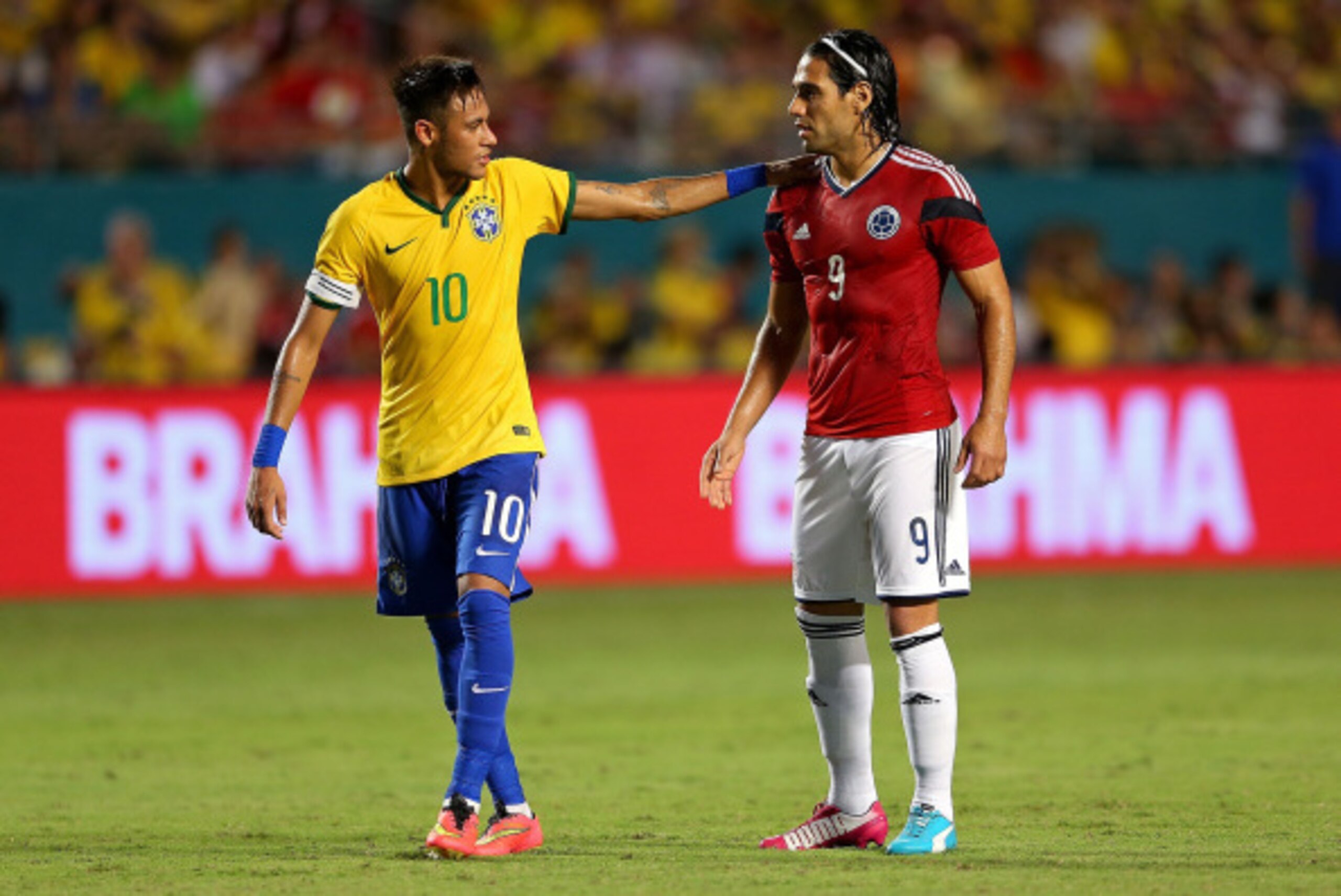MIAMI GARDENS, FL - SEPTEMBER 05:  Falcao #9 of Colombia greets Neymar #10 of Brazil during an International Soccer friendly against Brazil at Sun Life Stadium on September 5, 2014 in Miami Gardens, Florida.  (Photo by Mike Ehrmann/Getty Images)