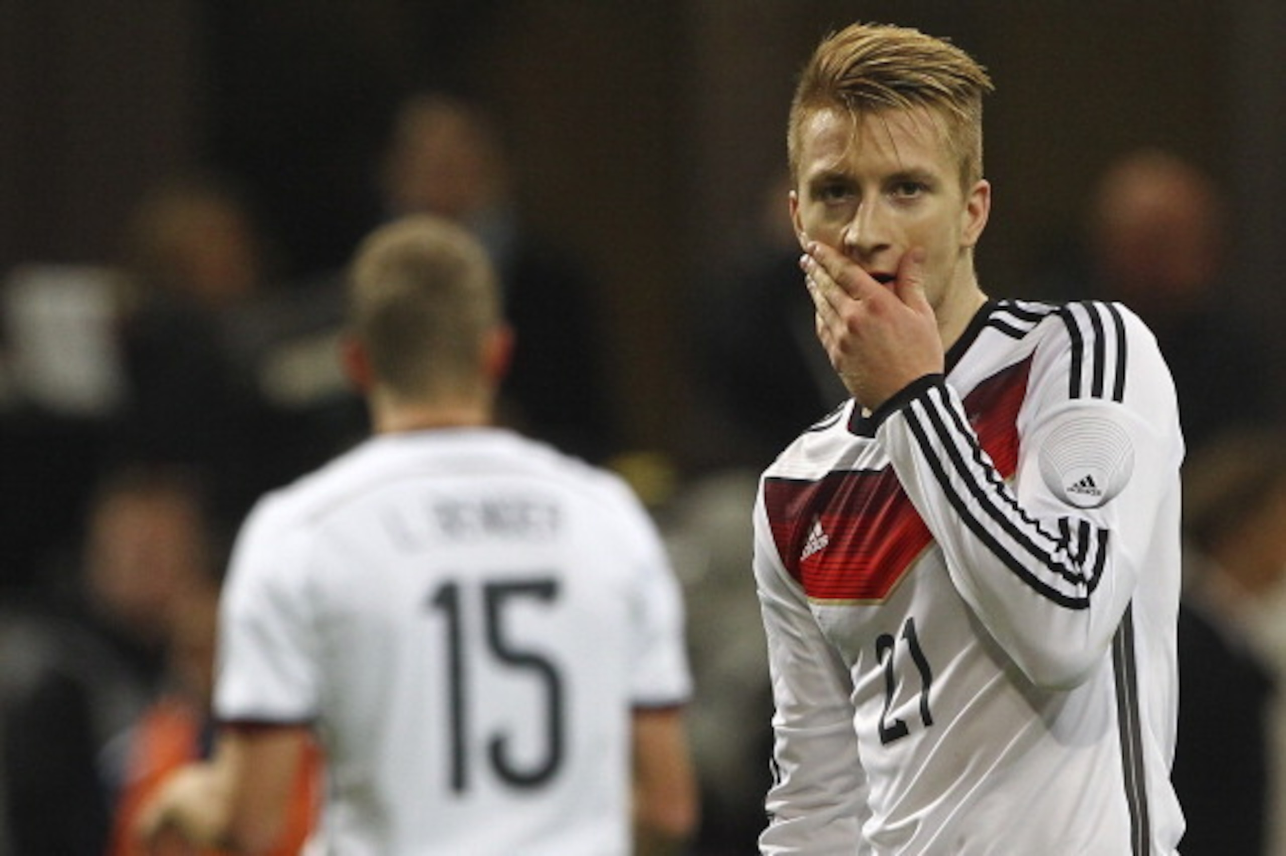 MILAN, ITALY - NOVEMBER 15: Marco Reus of Germany shows his dejection during the international friendly match between Italy and Germany at Giuseppe Meazza Stadium on November 15, 2013 in Milan, Italy. (Photo by Marco Luzzani/Getty Images) MILAN, ITALY - NOVEMBER 15: Marco Reus of Germany shows his dejection during the international friendly match between Italy and Germany at Giuseppe Meazza Stadium on November 15, 2013 in Milan, Italy. (Photo by Marco Luzzani/Getty Images)