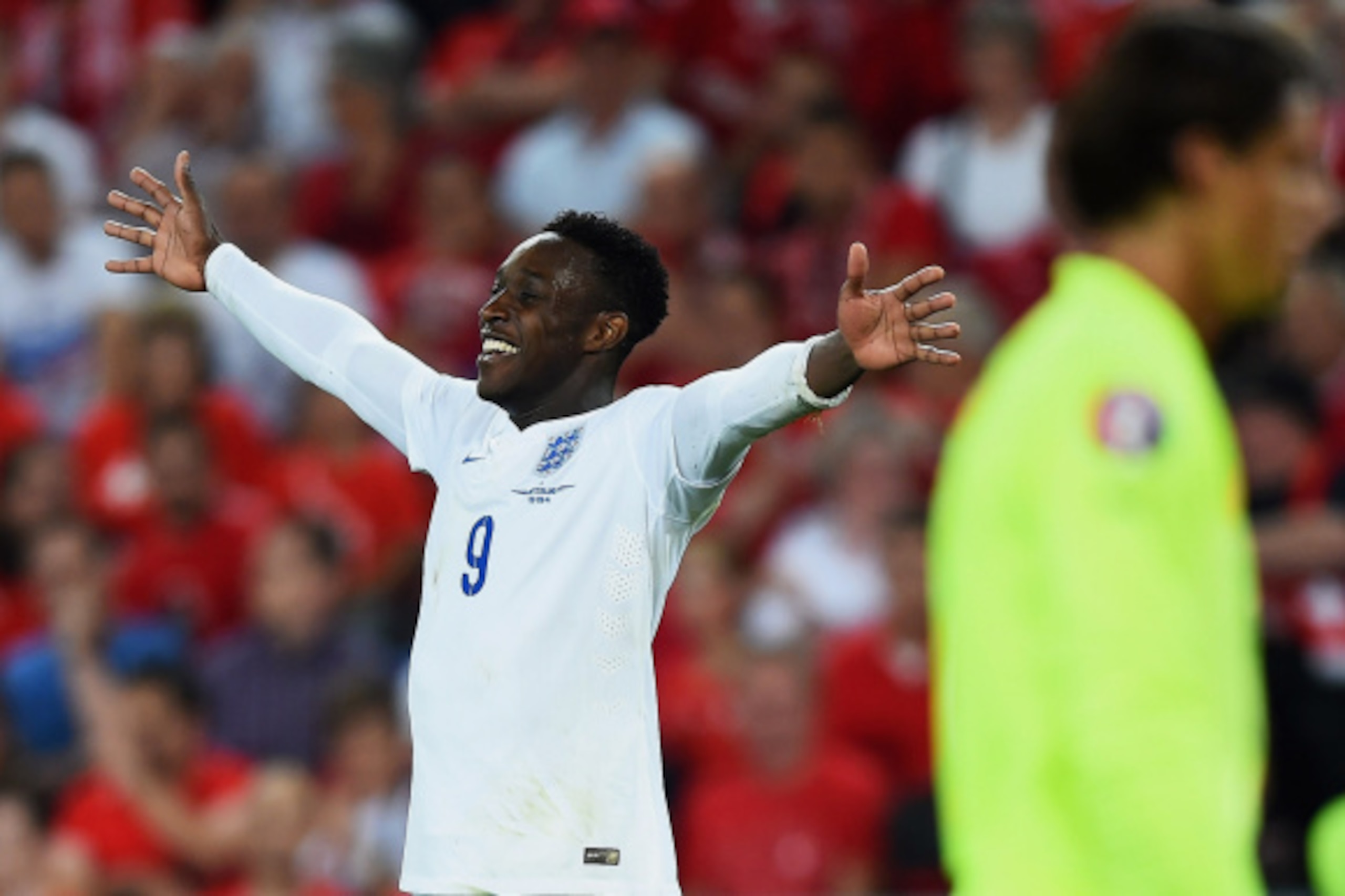 BASEL, SWITZERLAND - SEPTEMBER 08:  Despair for Yann Sommer of Switzerland (R) as Danny Welbeck of England (9) celebrates scoring their second goal during the UEFA EURO 2016 Group E qualifying match between Switzerland and England at St Jakob-Park on Sept