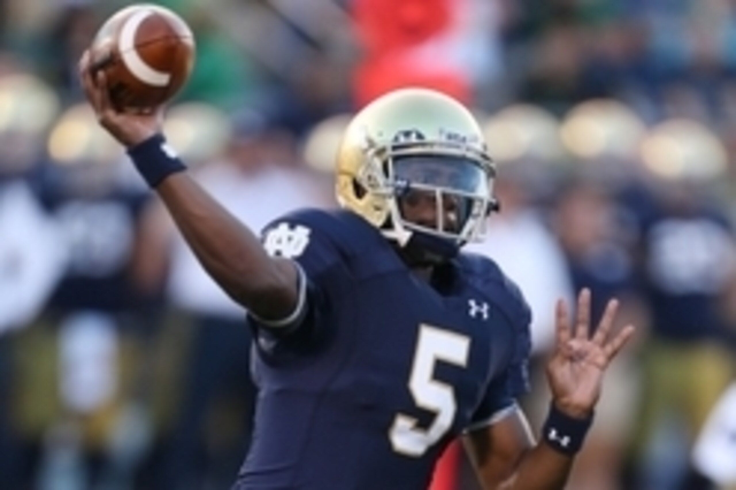 Sep 6, 2014; South Bend, IN, USA; Notre Dame Fighting Irish quarterback Everett Golson (5) throws a pass against the Michigan Wolverines at Notre Dame Stadium. Mandatory Credit: Brian Spurlock-USA TODAY Sports