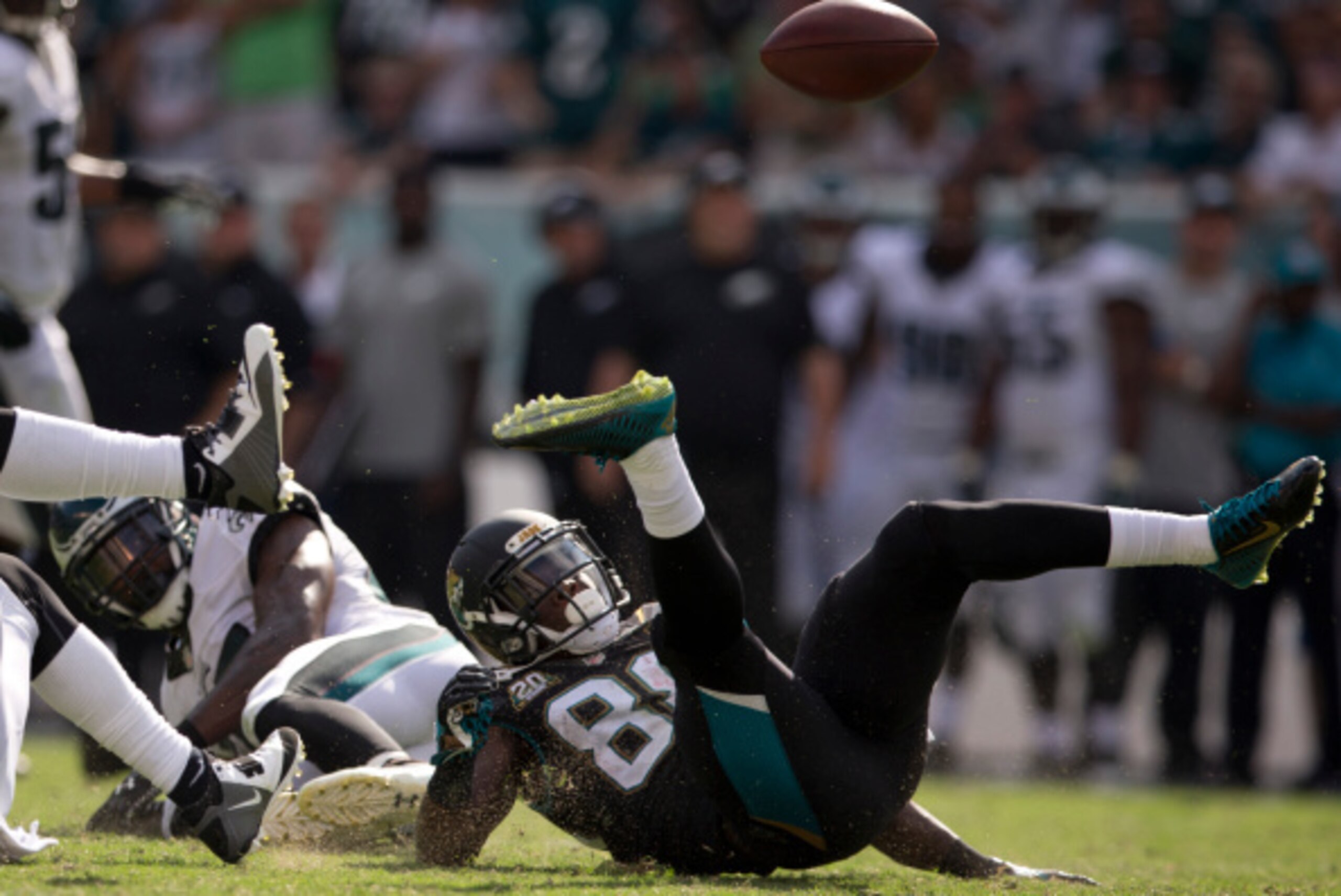 PHILADELPHIA, PA - SEPTEMBER 7: Cornerback Cary Williams #26 (NOT PICTURED) of the Philadelphia Eagles breaks up a pass intended for wide recevier Allen Hurns #88 of the Jacksonville Jaguars in the fourth quarter on September 7, 2014 at Lincoln Financial 