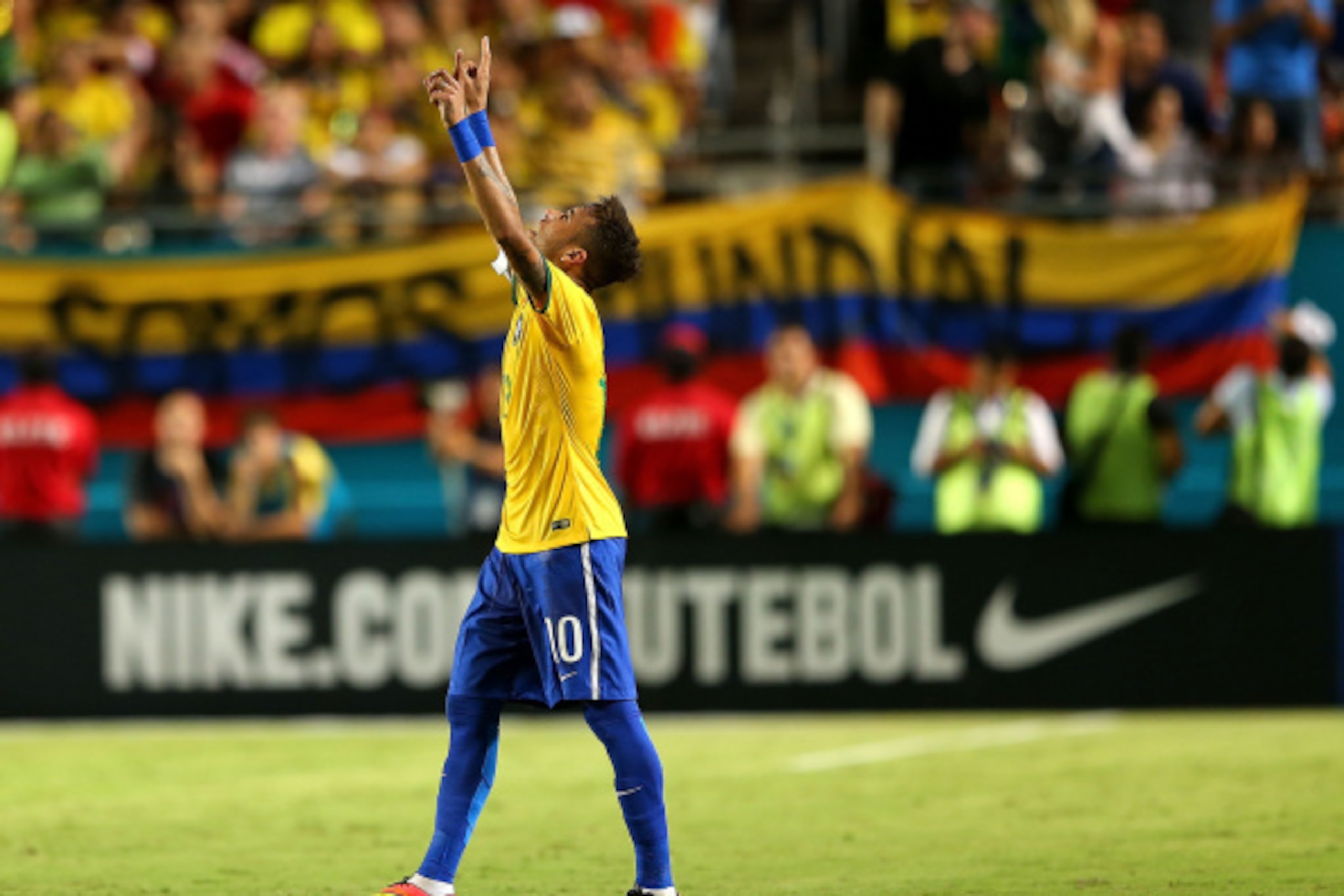 MIAMI GARDENS, FL - SEPTEMBER 05: Neymar #10 of Brazil celebrates a goal during an International Soccer friendly against Colombia at Sun Life Stadium on September 5, 2014 in Miami Gardens, Florida. (Photo by Mike Ehrmann/Getty Images) MIAMI GARDENS, FL - SEPTEMBER 05: Neymar #10 of Brazil celebrates a goal during an International Soccer friendly against Colombia at Sun Life Stadium on September 5, 2014 in Miami Gardens, Florida. (Photo by Mike Ehrmann/Getty Images)