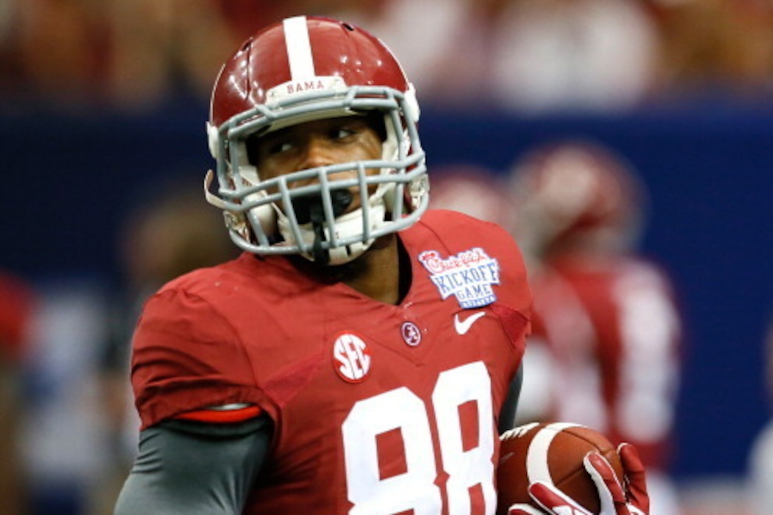 ATLANTA, GA - AUGUST 31:  O.J. Howard #88 of the Alabama Crimson Tide against the Virginia Tech Hokies at Georgia Dome on August 31, 2013 in Atlanta, Georgia.  (Photo by Kevin C. Cox/Getty Images)
