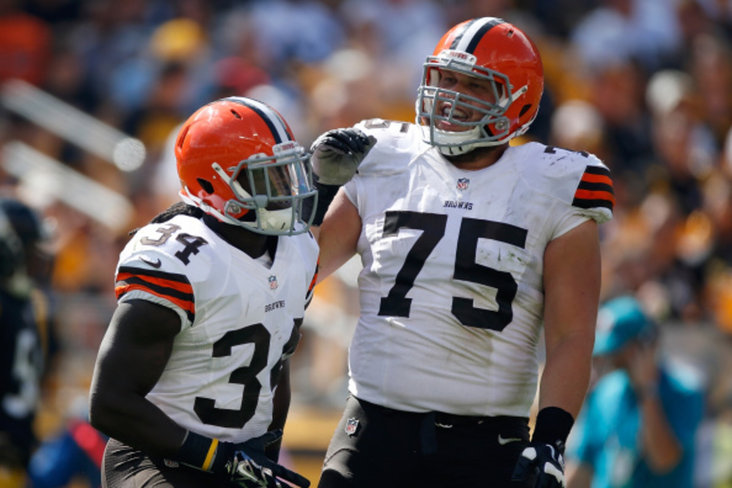 PITTSBURGH, PA - SEPTEMBER 7:  Isaiah Crowell #34 of the Cleveland Browns celebrates his touchdown with Joel Bitonio #75 during the third quarter against the Pittsburgh Steelers at Heinz Field on September 7, 2014 in Pittsburgh, Pennsylvania.  (Photo by G