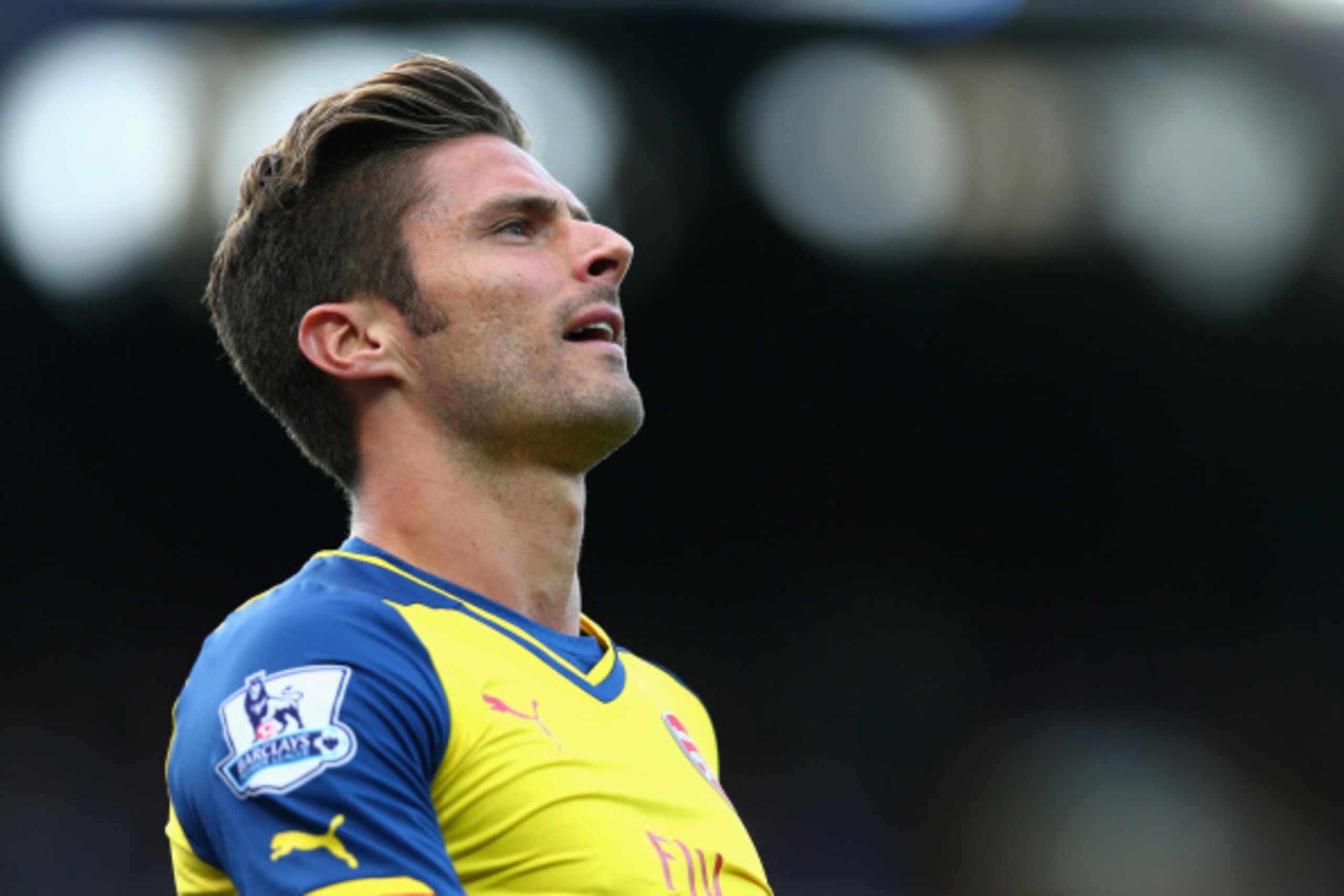 LIVERPOOL, ENGLAND - AUGUST 23:  Olivier Giroud of Arsenal in action during the Barclays Premier League match between Everton and Arsenal at Goodison Park on August 23, 2014 in Liverpool, England.  (Photo by Clive Brunskill/Getty Images)