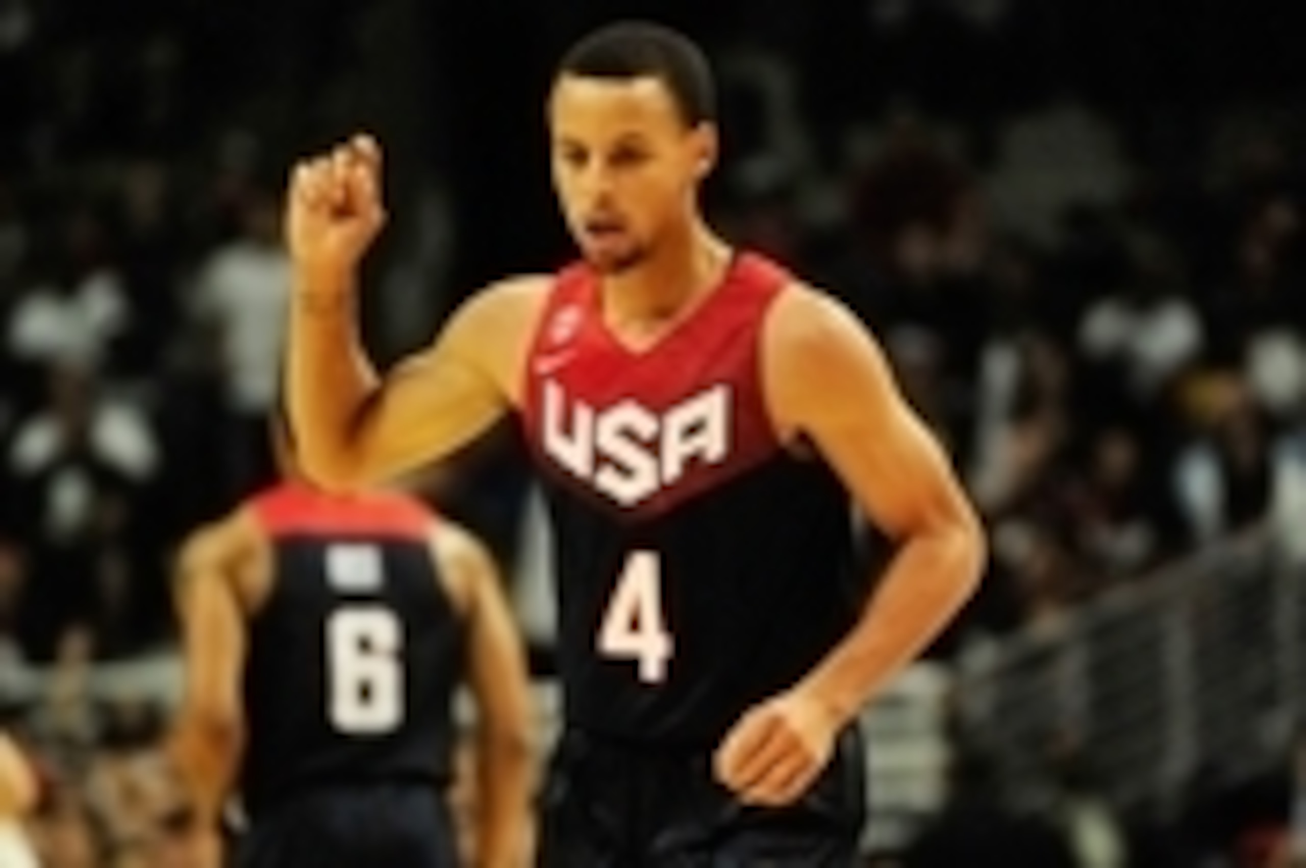 Aug 16, 2014; Chicago, IL, USA; United States guard Stephen Curry (4) during a game against  Brazil at the United Center. Mandatory Credit: David Banks-USA TODAY Sports