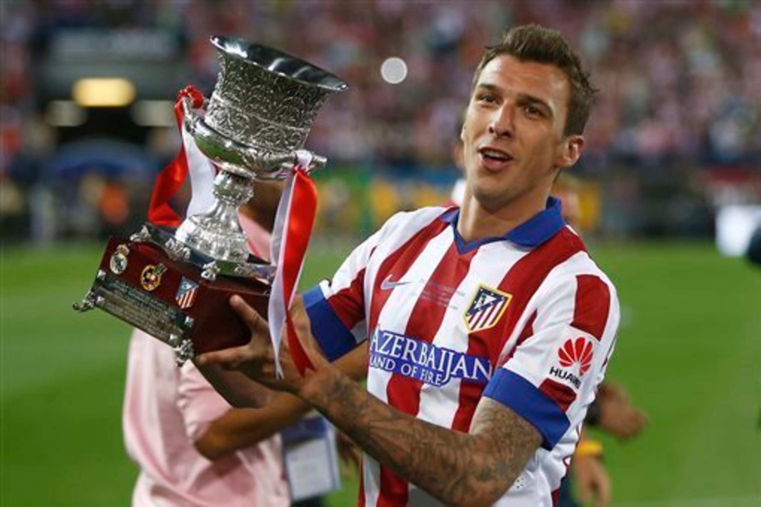 Mario Mandzukic scored the winner in the Super Cup.
