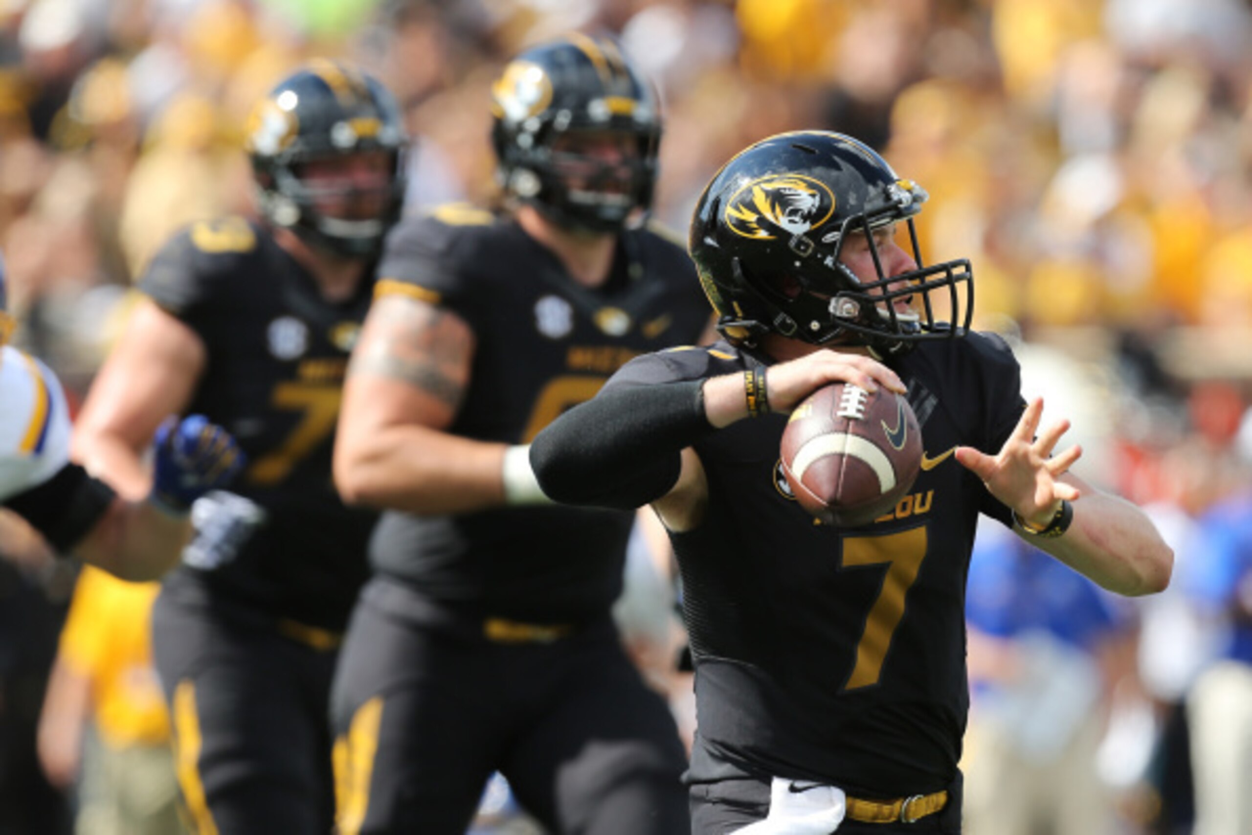 COLUMBIA , MO - AUGUST 30:  Quarterback Maty Mauk #7 of the Missouri Tigers looks to pass against the South Dakota State Jackrabbits in the second quarter at Memorial Stadium on August 30, 2014 in Columbia, Missouri.  (Photo by Ed Zurga/Getty Images)