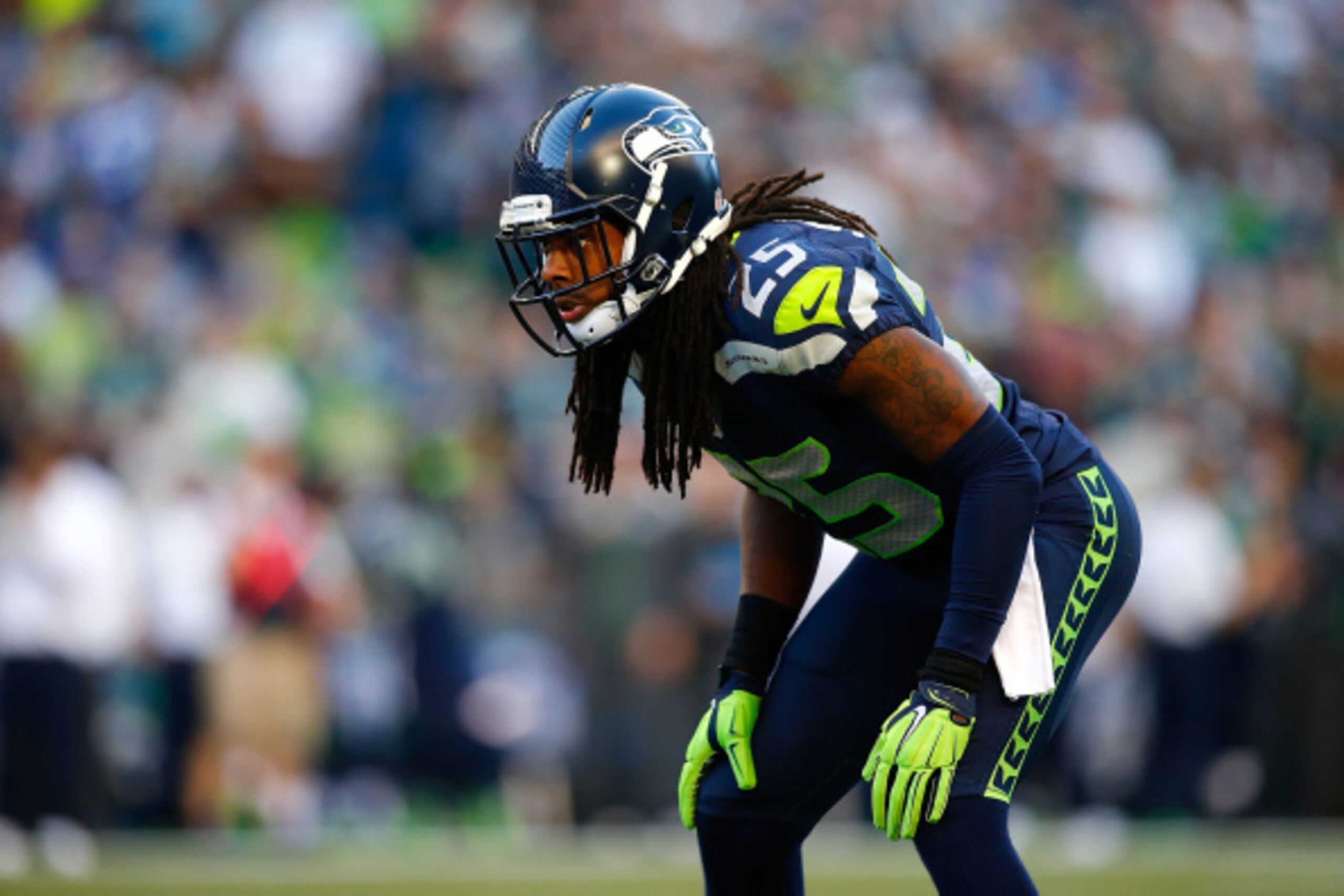 SEATTLE - SEPTEMBER 04:  Richard Sherman #25 of the Seattle Seahawks lines up on defense against the Green Bay Packers at Century Link Field on September 4, 2014 in Seattle, Washington.  (Photo by Jonathan Ferrey/Getty Images)