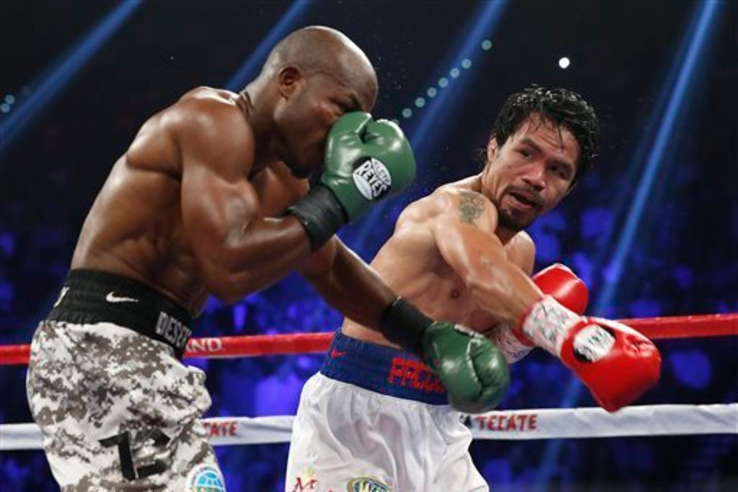 Could Pacquiao hand Mayweather his first loss?