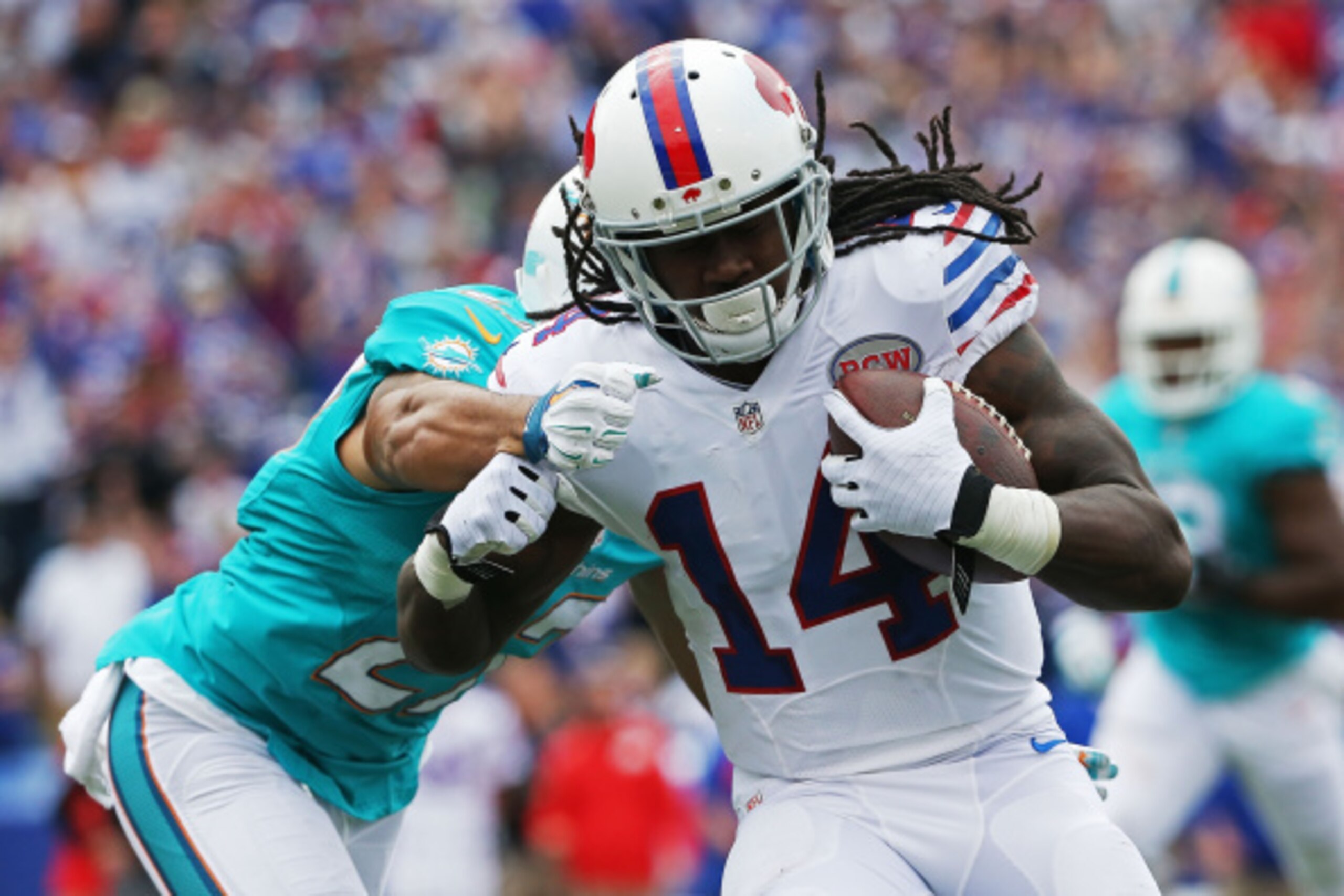 ORCHARD PARK, NY - SEPTEMBER 14:   Sammy Watkins #14 of the Buffalo Bills runs after the catch against the Miami Dolphins during the first half at Ralph Wilson Stadium on September 14, 2014 in Orchard Park, New York.  (Photo by Tom Szczerbowski/Getty Imag
