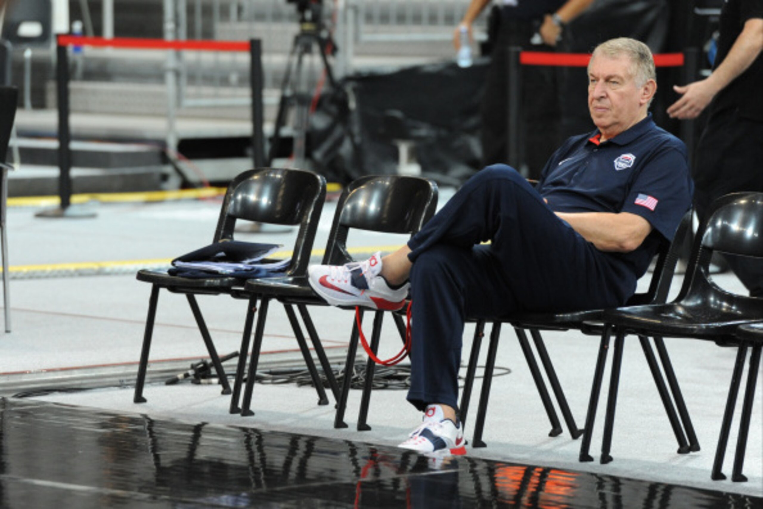 BARCELONA, SPAIN - SEPTEMBER 5:  Managing Director Jerry Colangelo of the USA Basketball Men's National Team watches practice at Palau Sant Jordi on September 5, 2014 in Barcelona, Spain.  NOTE TO USER: User expressly acknowledges and agrees that, by down