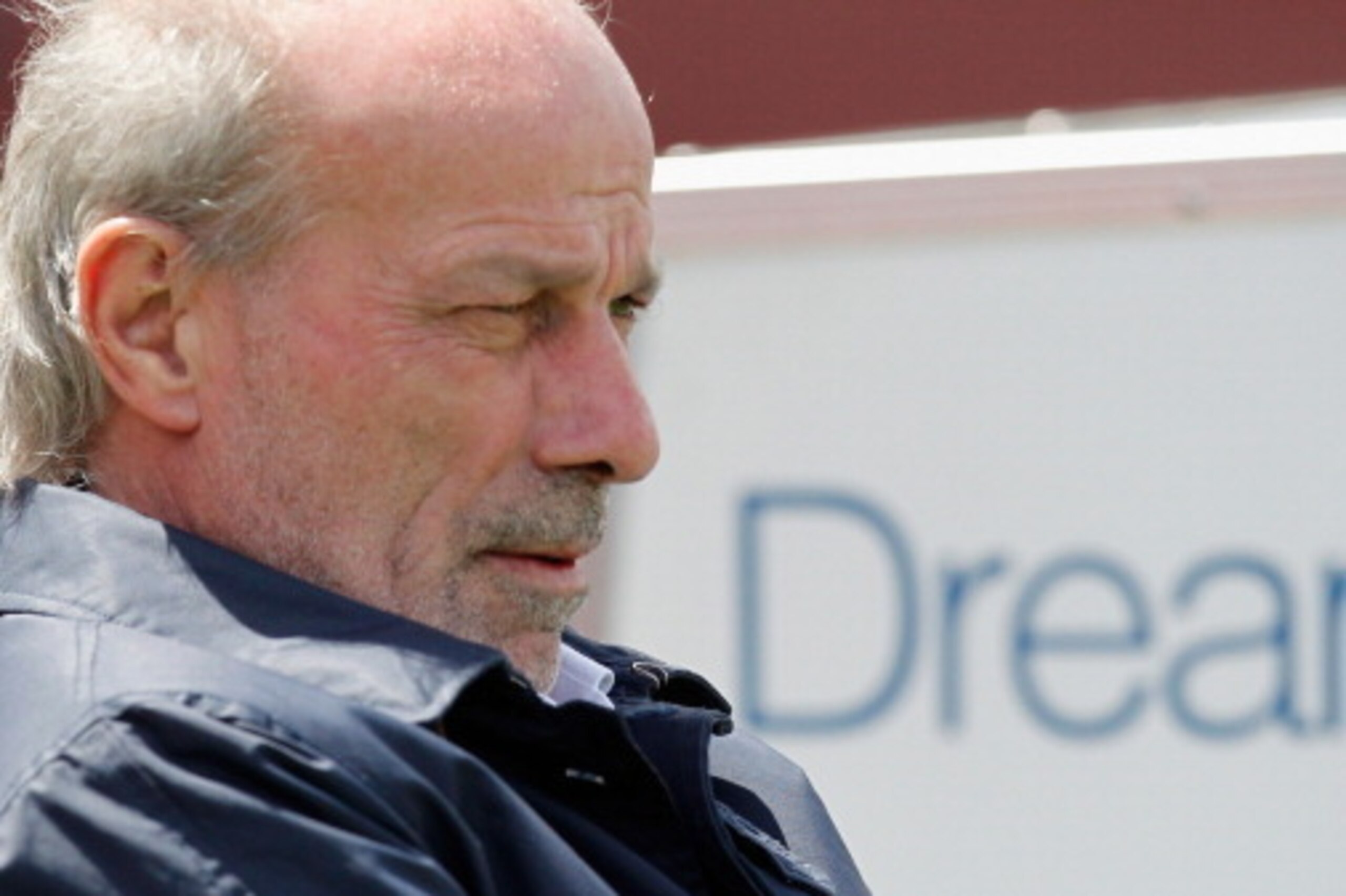 CATANIA, ITALY - MAY 04: Sporting director of Roma Walter Sabatini during the Serie A match between Calcio Catania and AS Roma at Stadio Angelo Massimino on May 4, 2014 in Catania, Italy.  (Photo by Maurizio Lagana/Getty Images)