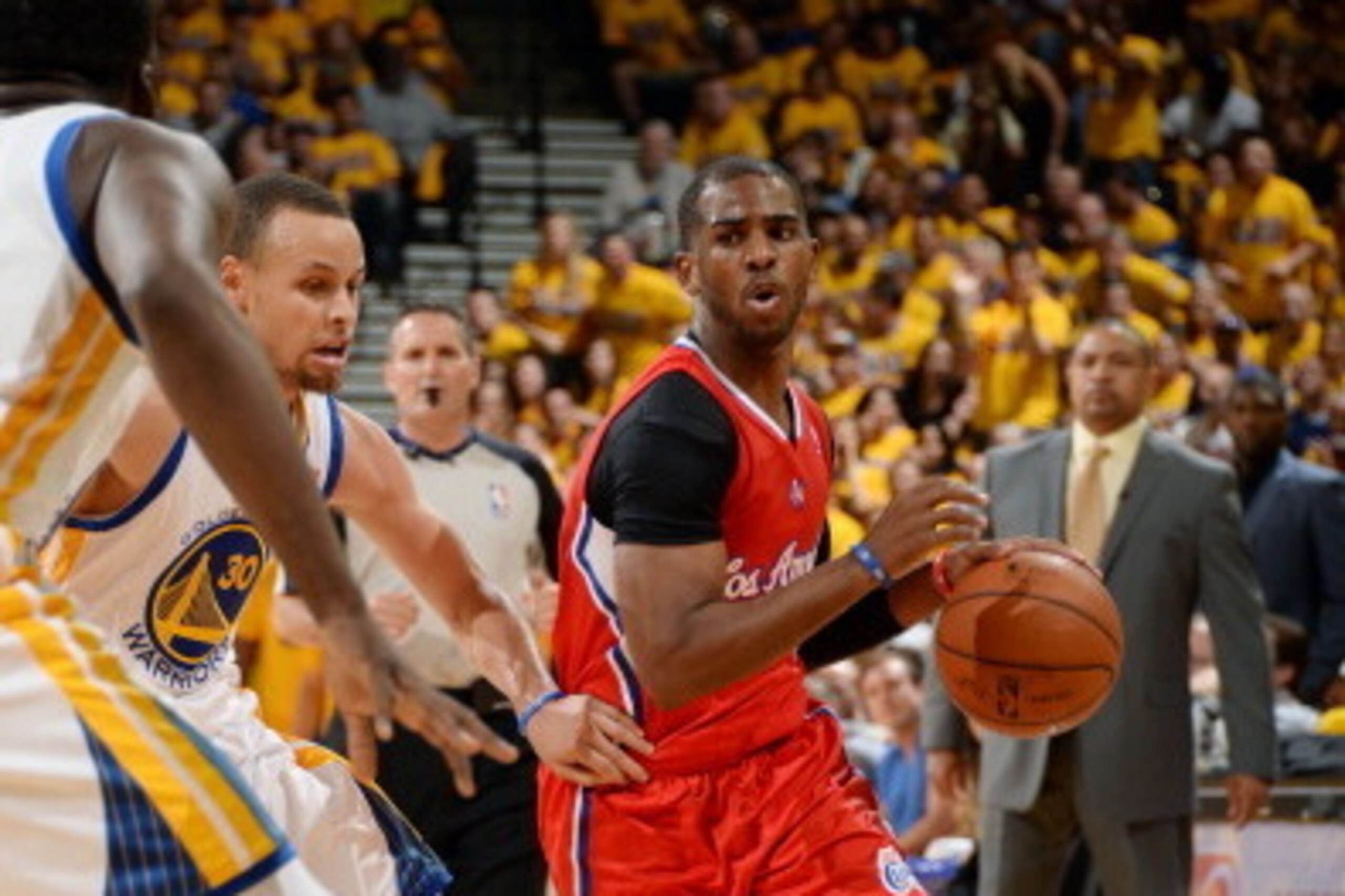 OAKLAND, CA - MAY 1: Chris Paul #3 of the Los Angeles Clippers drives against the Golden State Warriors in Game Six of the Western Conference Quarterfinals during the NBA Playoffs at Oracle Arena on May 1, 2014 in Oakland, California. NOTE TO USER: User e OAKLAND, CA - MAY 1: Chris Paul #3 of the Los Angeles Clippers drives against the Golden State Warriors in Game Six of the Western Conference Quarterfinals during the NBA Playoffs at Oracle Arena on May 1, 2014 in Oakland, California. NOTE TO USER: User e