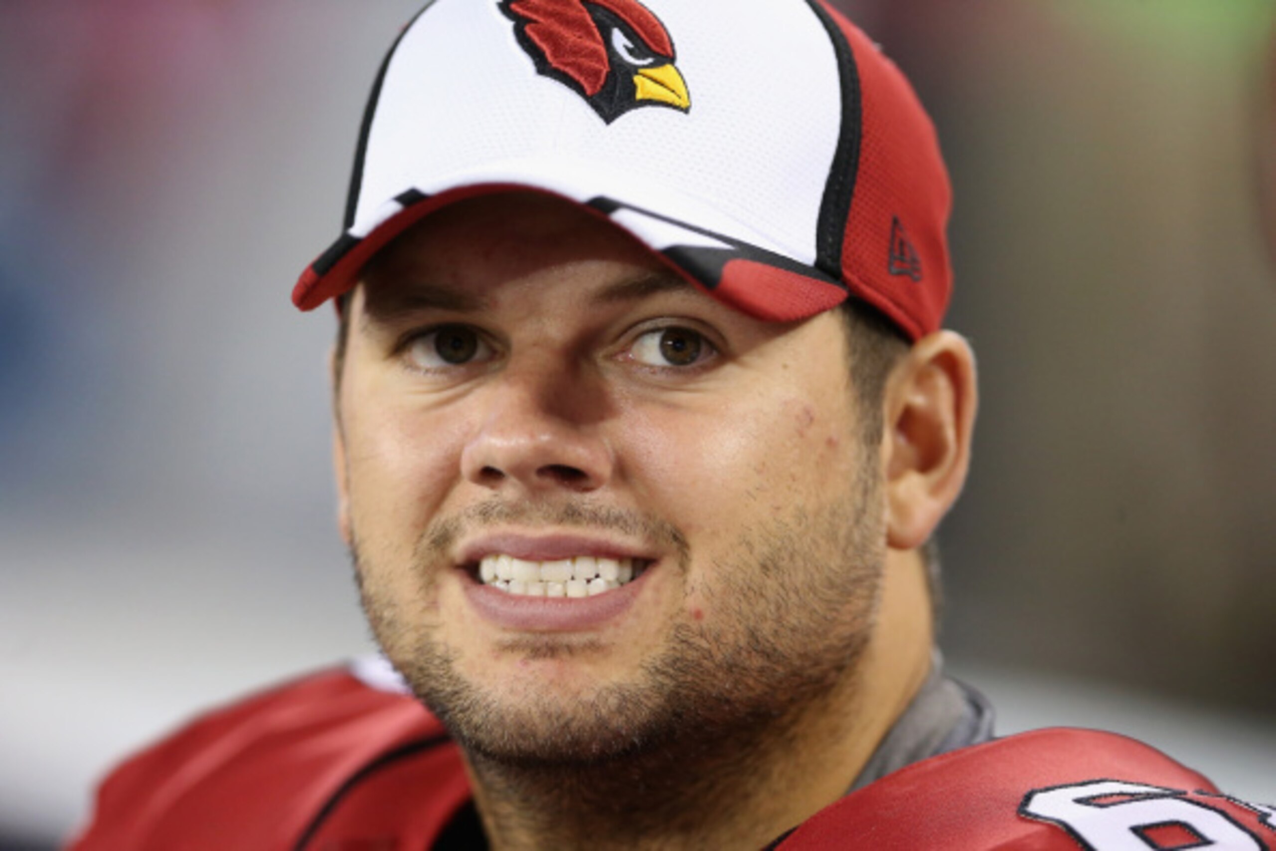 GLENDALE, AZ - AUGUST 24:  Tackle Jared Veldheer #68 of the Arizona Cardinals on the bench during the preseason NFL game against the Cincinnati Bengals at the University of Phoenix Stadium on August 24, 2014 in Glendale, Arizona. The Bengals defeated the 