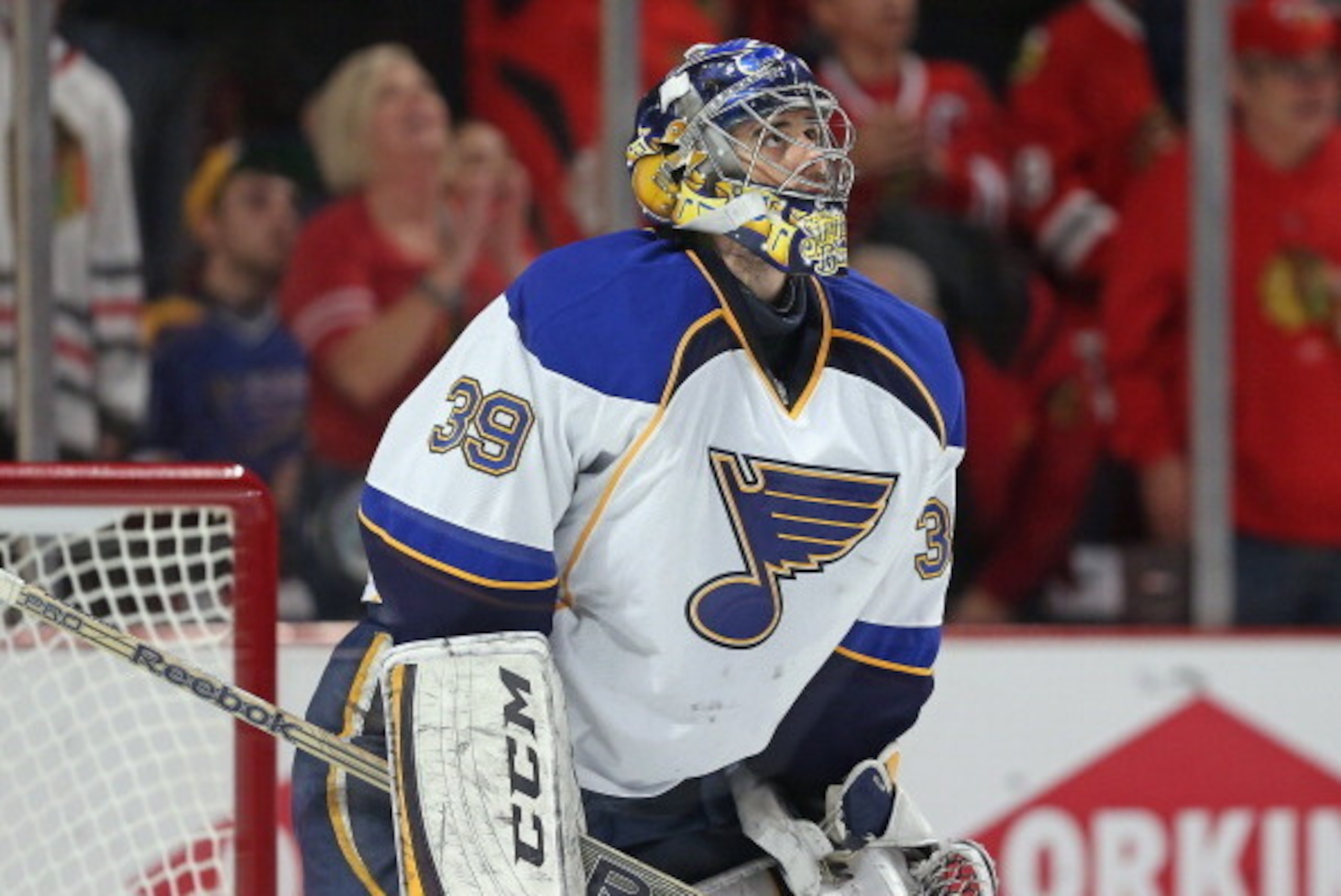 CHICAGO, IL - APRIL 27: Ryan Miller #39 of the St. Louis Blues looks up at thr replay board after giving up a third period goal to the Chicago Blackhawks in Game Six of the First Round of the 2014 NHL Stanley Cup Playoffs at the United Center on April 27,