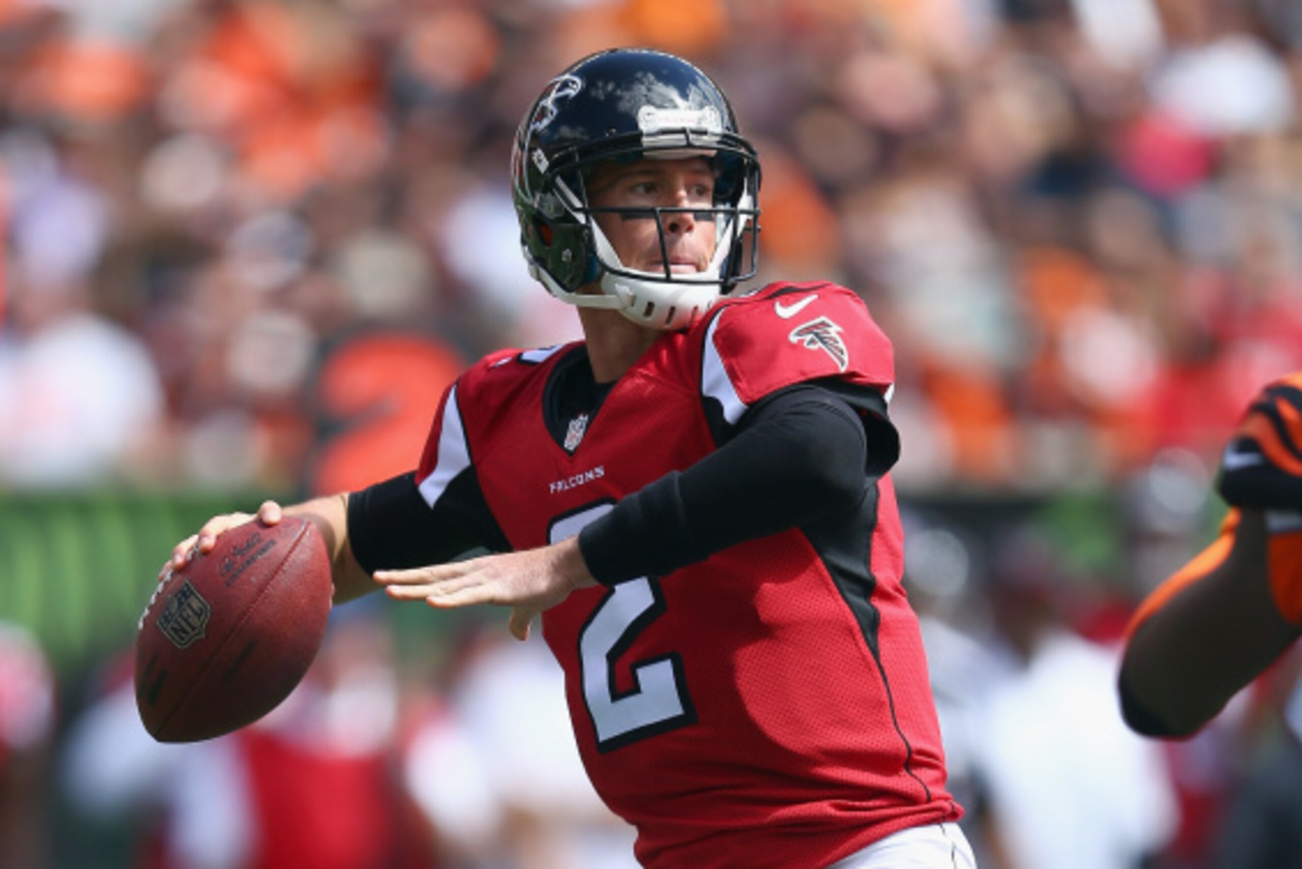 CINCINNATI, OH - SEPTEMBER 14:  Matt Ryan #2 of the Atlanta Falcons throws a pass during the game against the Cincinnati Bengals at Paul Brown Stadium on September 14, 2014 in Cincinnati, Ohio.  (Photo by Andy Lyons/Getty Images)