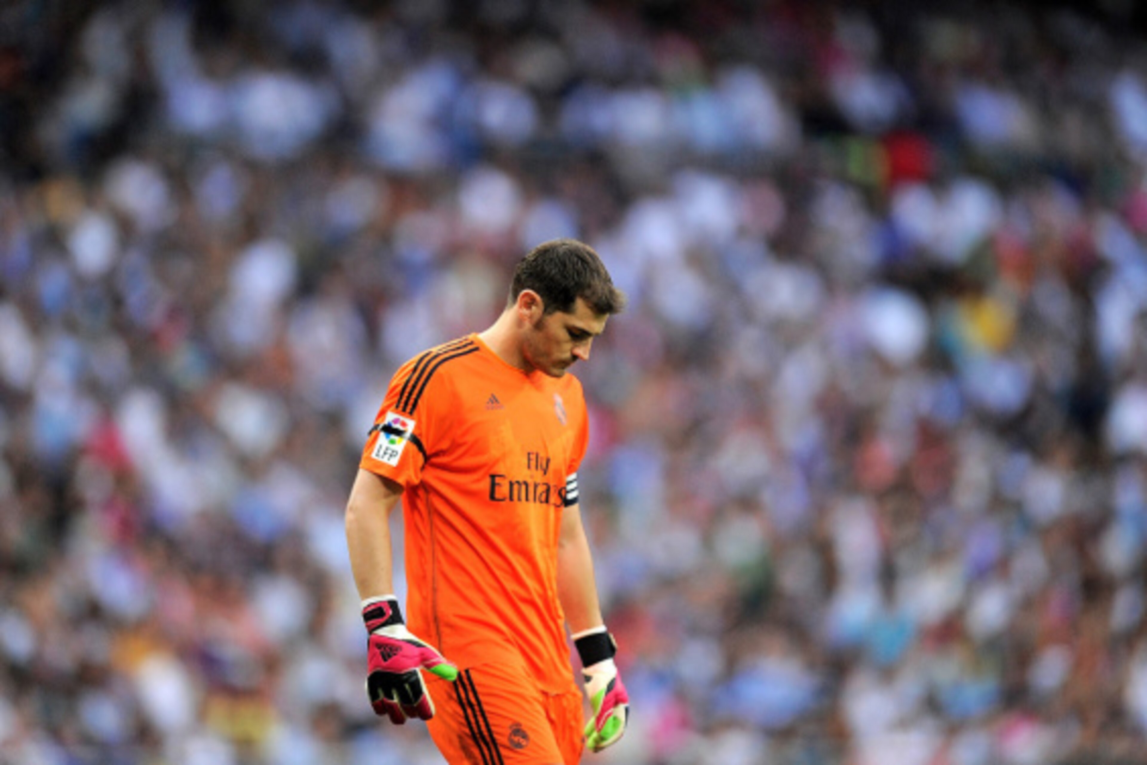 MADRID, SPAIN - SEPTEMBER 13:  Iker Casillas of Real Madrid looks down during the La Liga match between Real Madrid and Atletico de Madrid at Estadio Santiago Bernabeu on September 13, 2014 in Madrid, Spain.  (Photo by Denis Doyle/Getty Images)