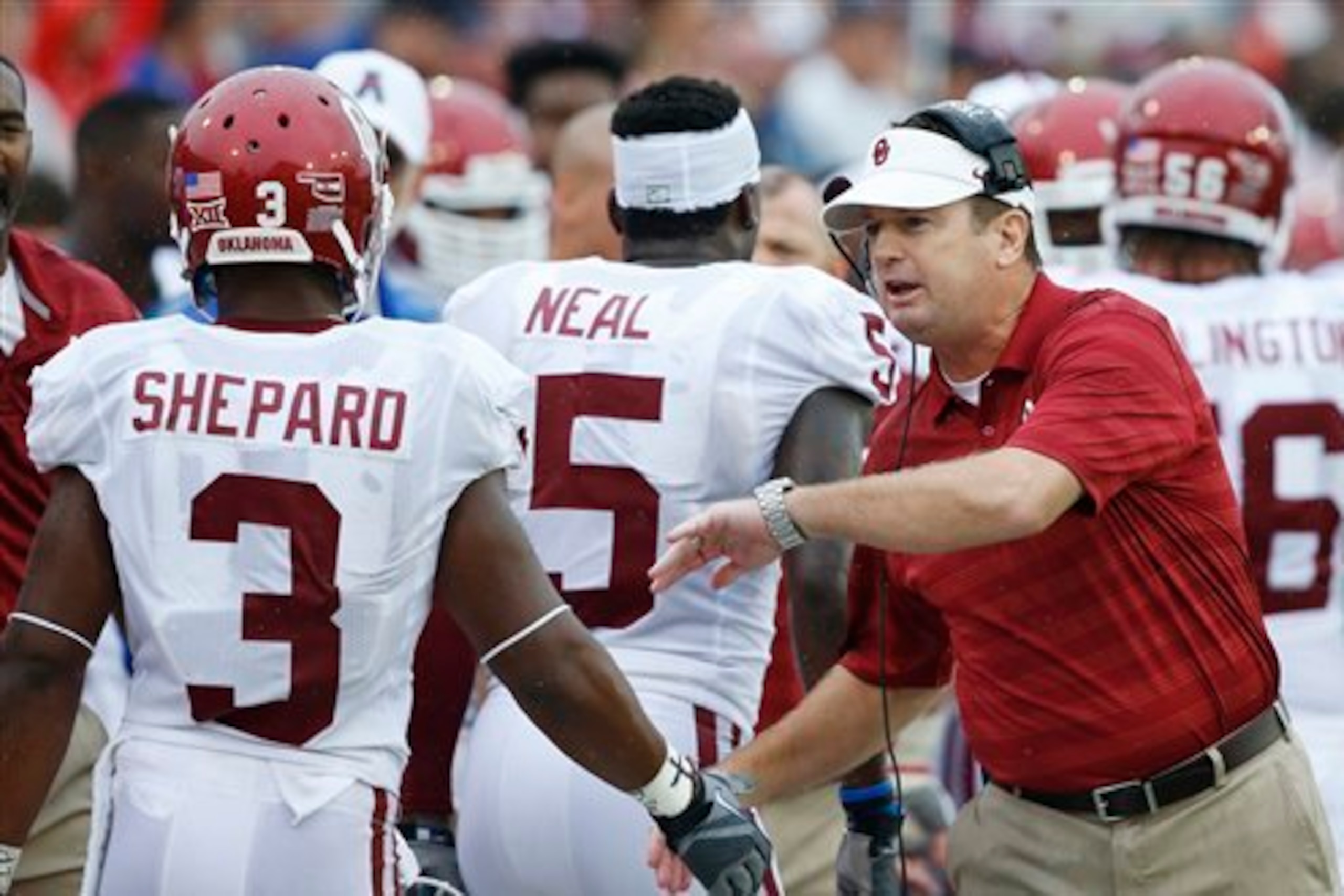 Oklahoma coach Bob Stoops believes the SEC is overrated.