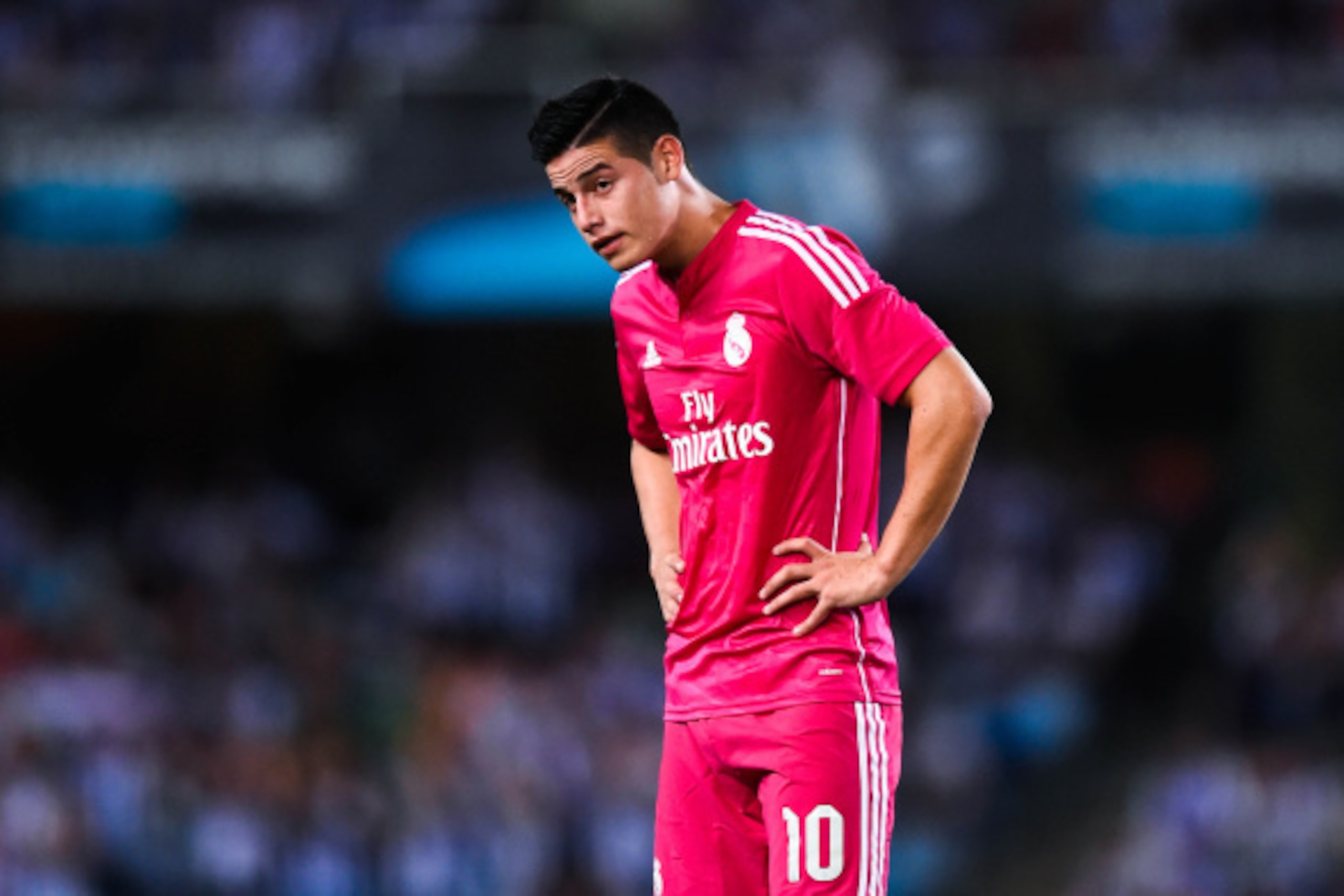 SAN SEBASTIAN, SPAIN - AUGUST 31:  James Rodriguez of Real Madrid CF looks on during the La Liga match between Real Sociedad de Futbol and Real Madrid CF at Estadio Anoeta on August 31, 2014 in San Sebastian, Spain.  (Photo by David Ramos/Getty Images)
