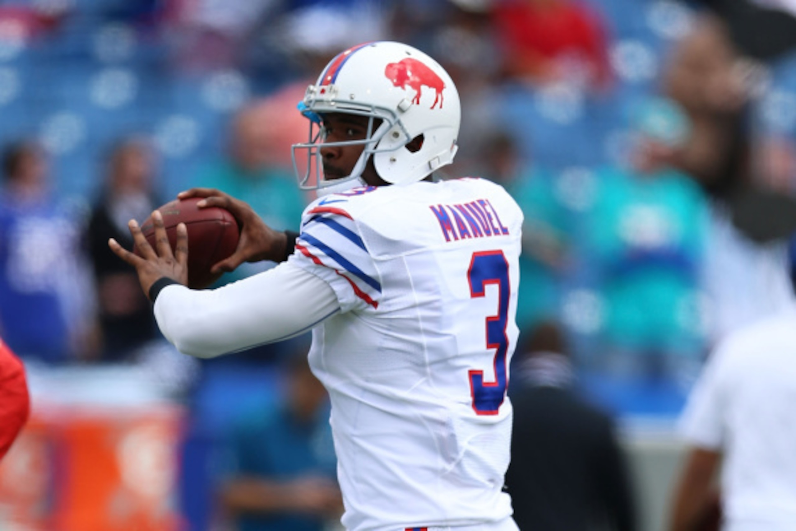 ORCHARD PARK, NY - SEPTEMBER 14:  EJ Manuel #3 of the Buffalo Bills warms up before the game against the Miami Dolphins at Ralph Wilson Stadium on September 14, 2014 in Orchard Park, New York.  (Photo by Vaughn Ridley/Getty Images)