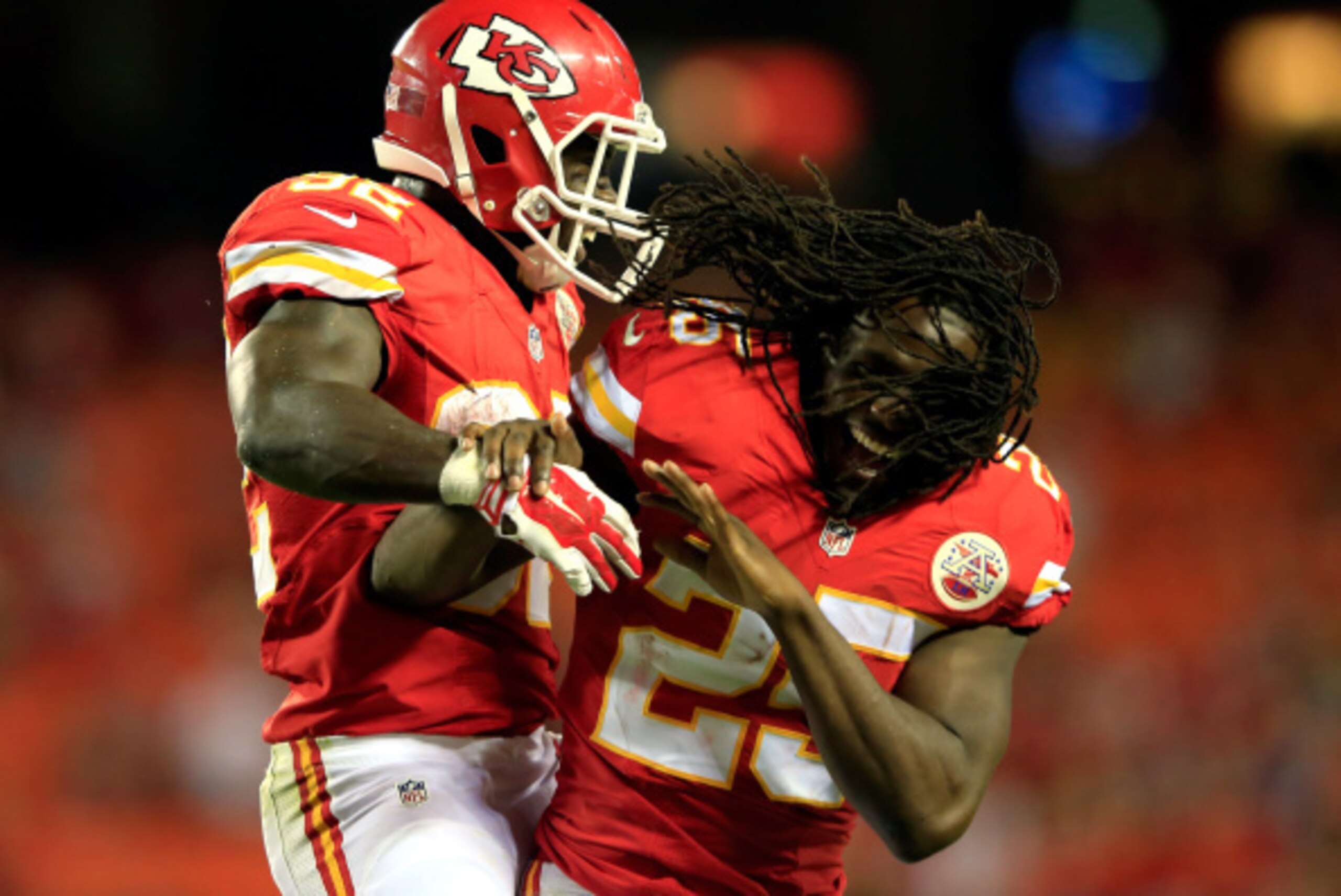 KANSAS CITY, MO - AUGUST 07: Cyrus Gray #32 of the Kansas City Chiefs celebrates scoring a touchdown with Jamaal Charles #25 against the Cincinnati Bengals at Arrowhead Stadium on August 7, 2014 in Kansas City, Missouri.  (Photo by Jamie Squire/Getty Imag